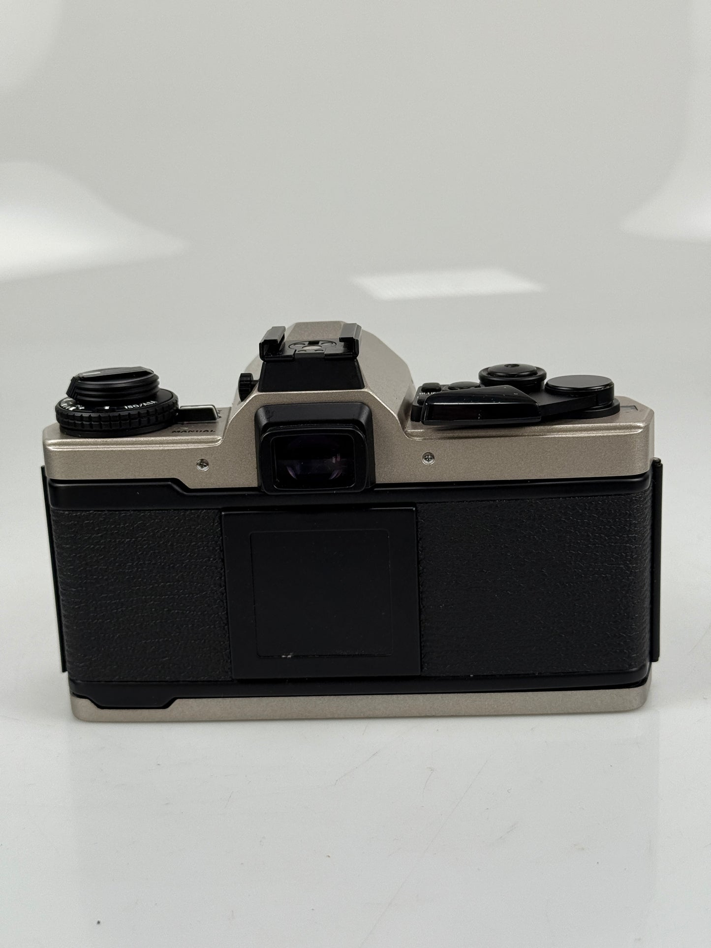 Olympus OM-4T Chrome 35mm SLR Film Camera