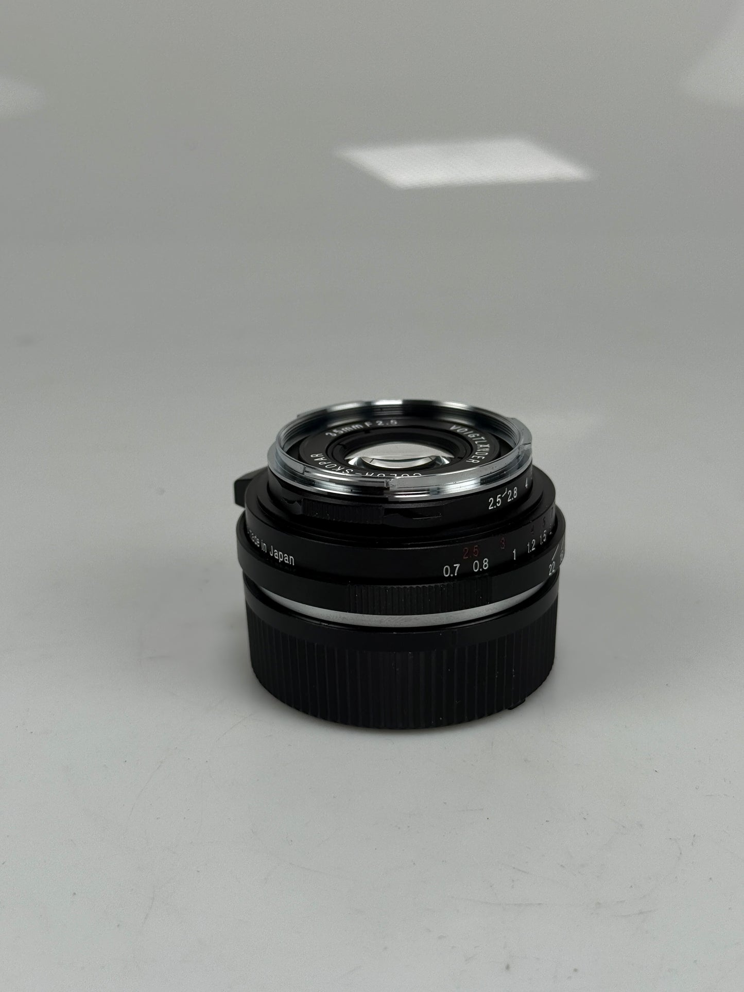 Voigtlander COLOR-SKOPAR 35mm F2.5 P II For Leica M