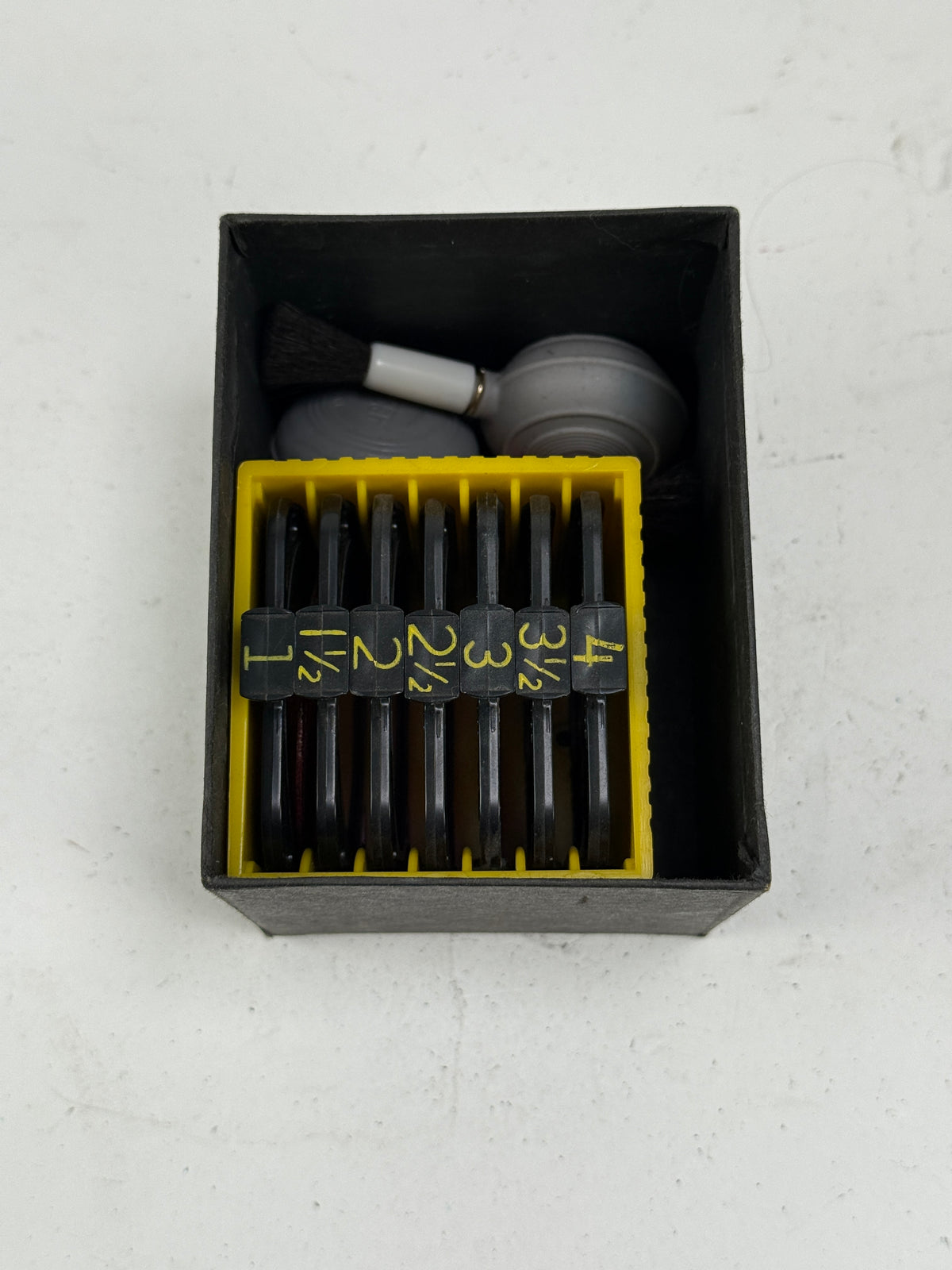 Kodak Polycontrast Filter Kit for Darkroom Printing/Enlarging