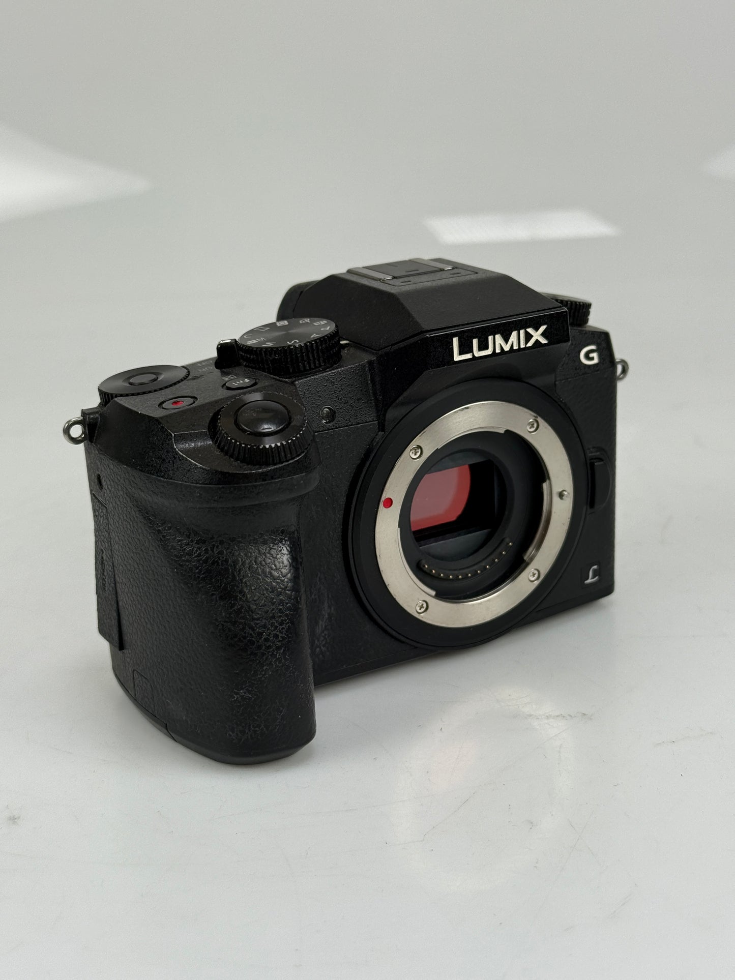 Panasonic Lumix DMC-G7 16MP Mirrorless MFT Digital Camera Body