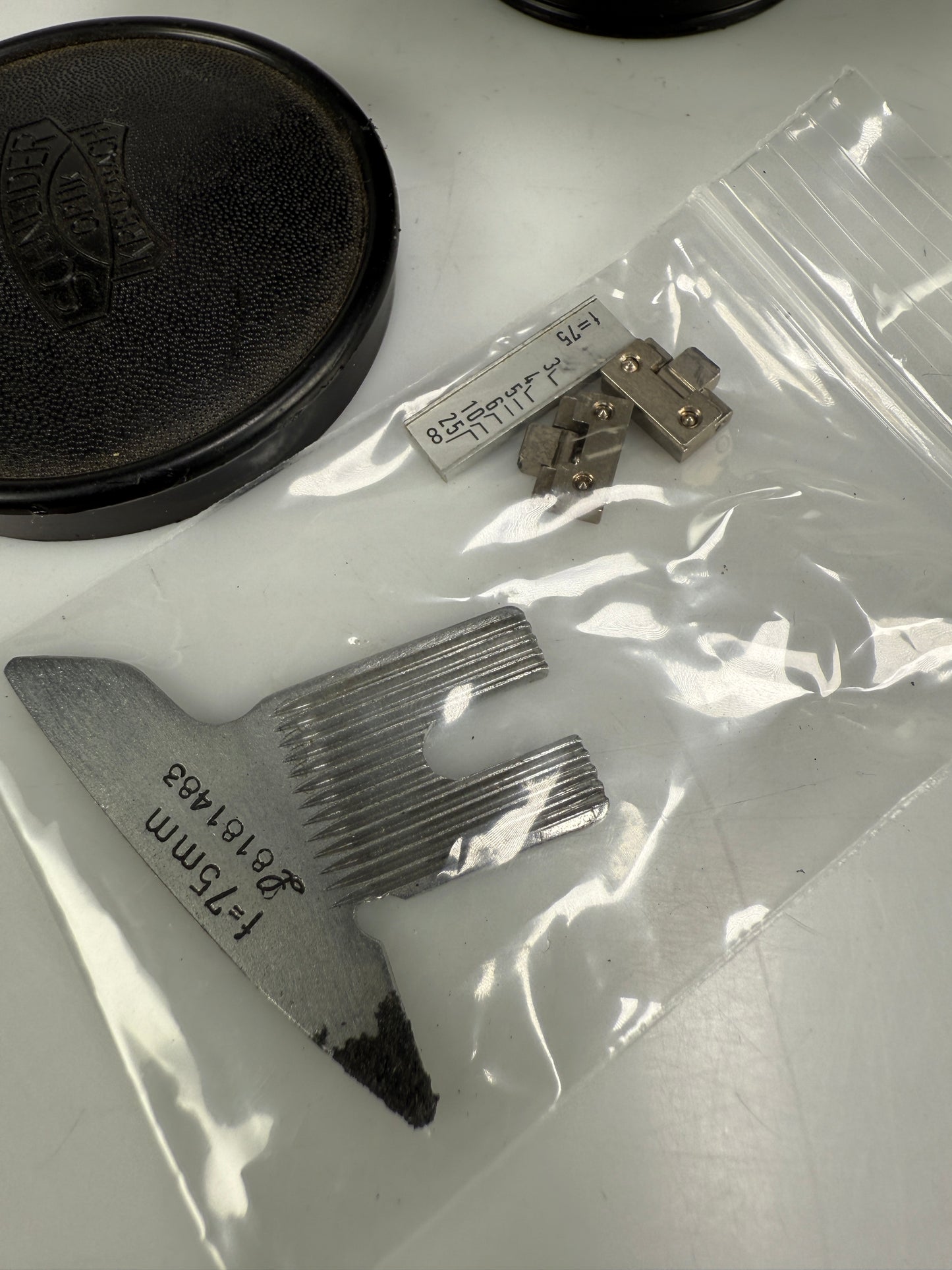 Linhof select Schneider Super Angulon 75mm f8 Large format lens, with cam RARE