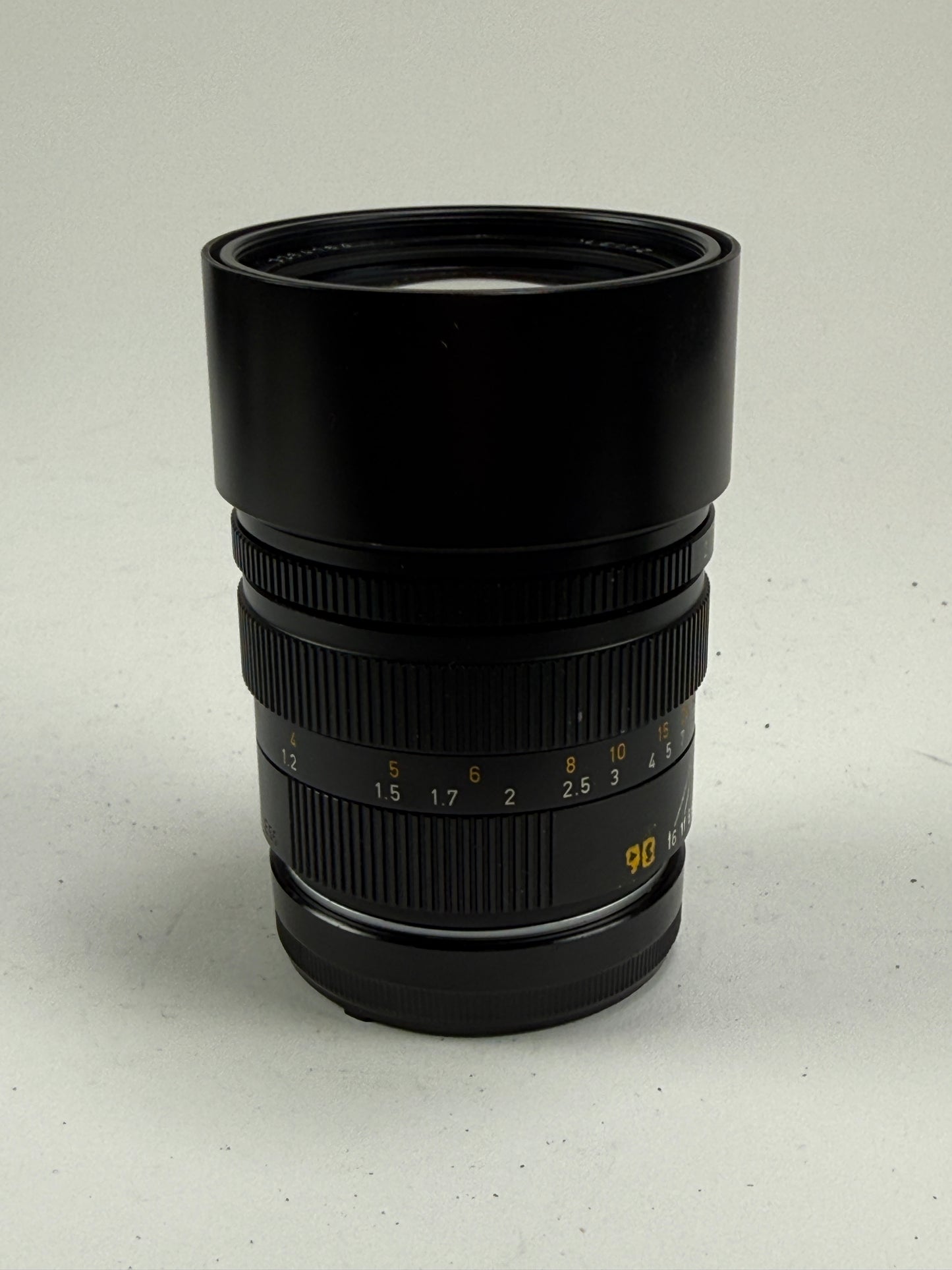 Leica 11136 90mm f2 Summicron-M E55 Lens Black (v.II)