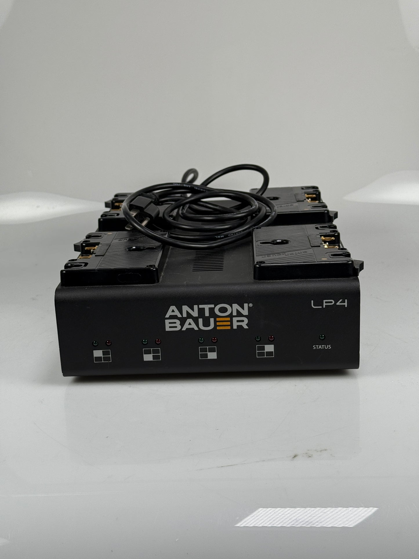 Anton Bauer LP4 V-Mount Charger Simultaneous 4-Position