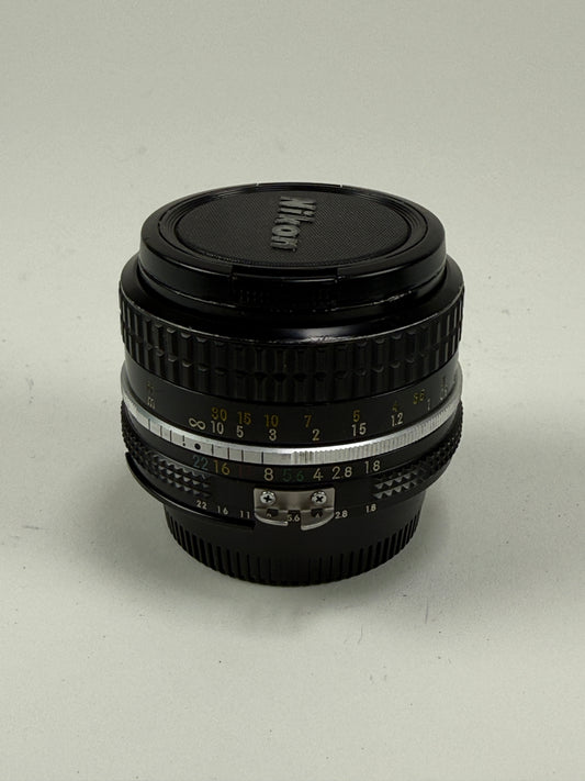 Nikon Nikkor 50mm f1.8 Ai Lens