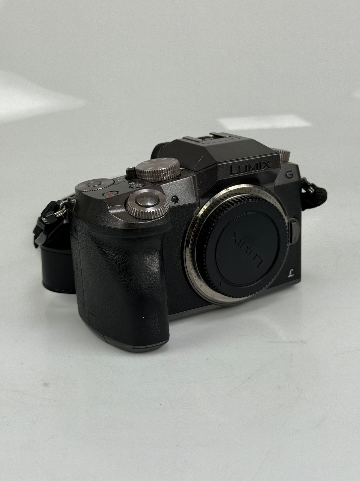 Panasonic Lumix DMC-G7 16MP Mirrorless MFT Digital Camera Body