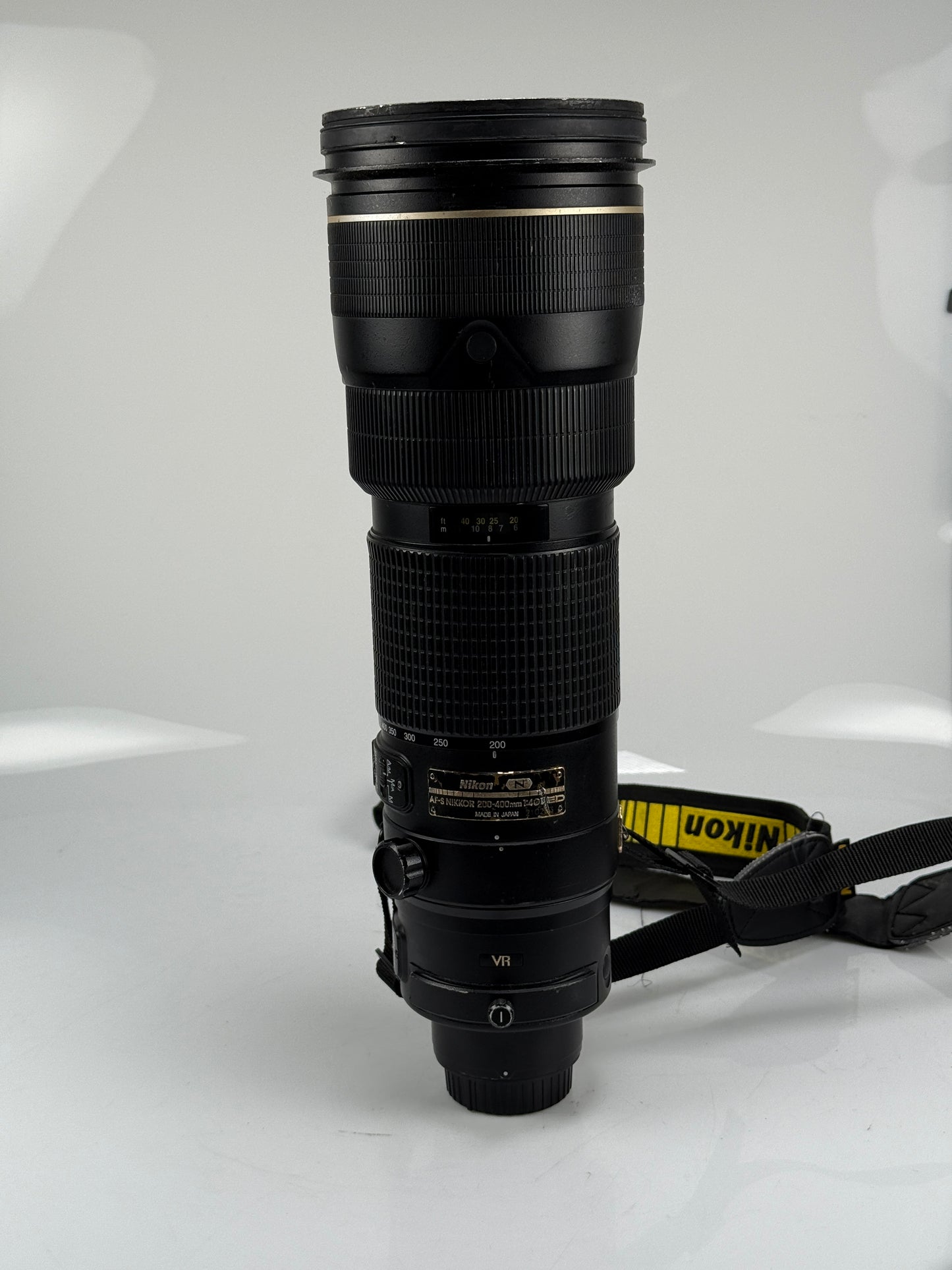 Nikon 200-400mm f4 nikkor AF-S G ED VR II Lens AFS lens
