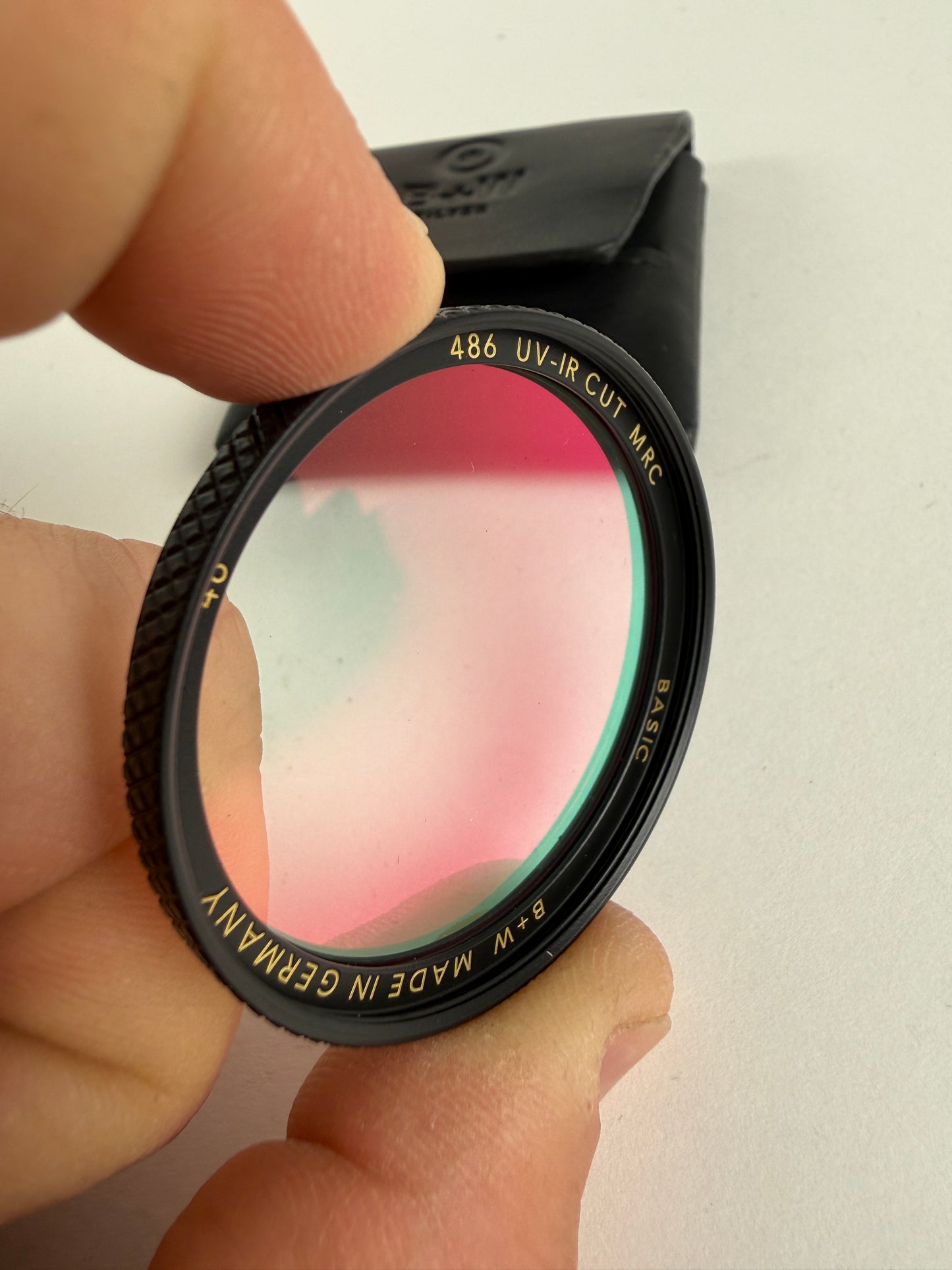 B+W UV-IR Cut #486 MRC Basic Filter (46mm)