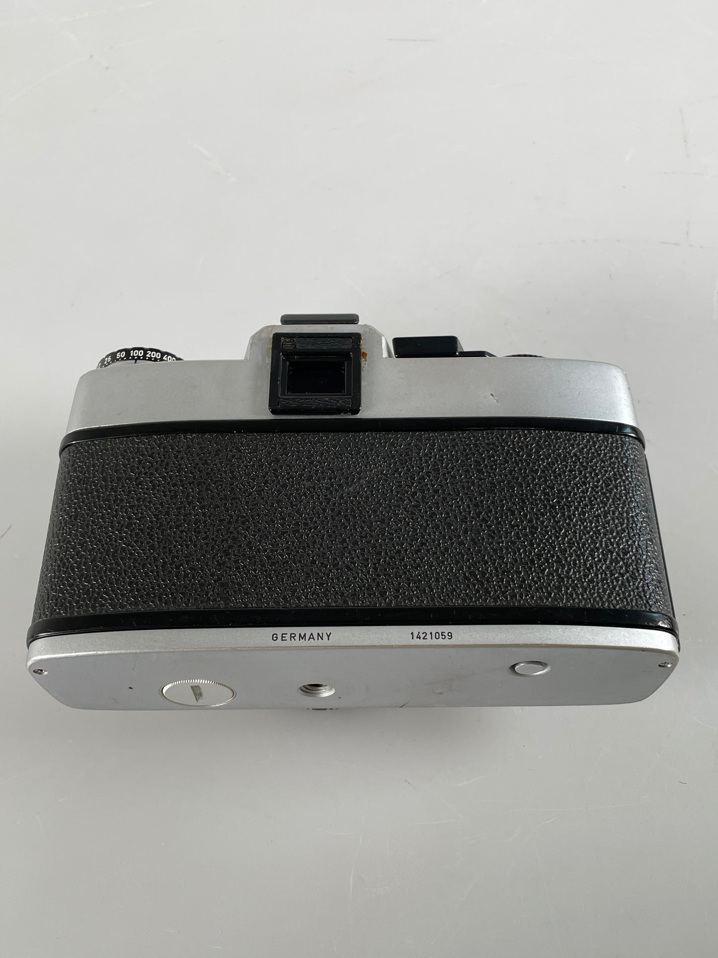 Leica Leicaflex SL2 Chrome SLR 35mm Film Camera