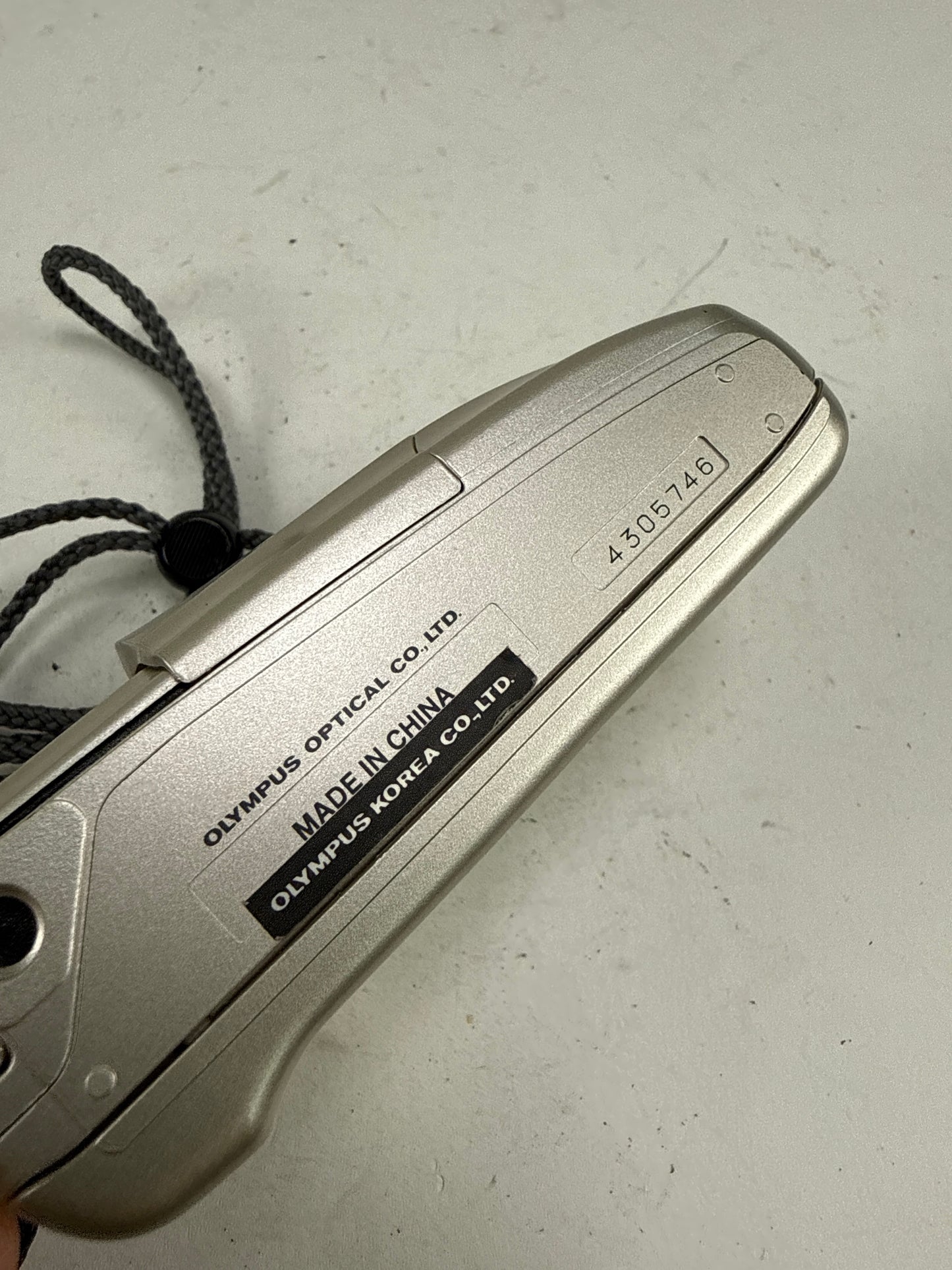 Olympus Stylus MJU II Deluxe 35mm point and shoot p&s film camera 35mm f2.8 chrome/silver