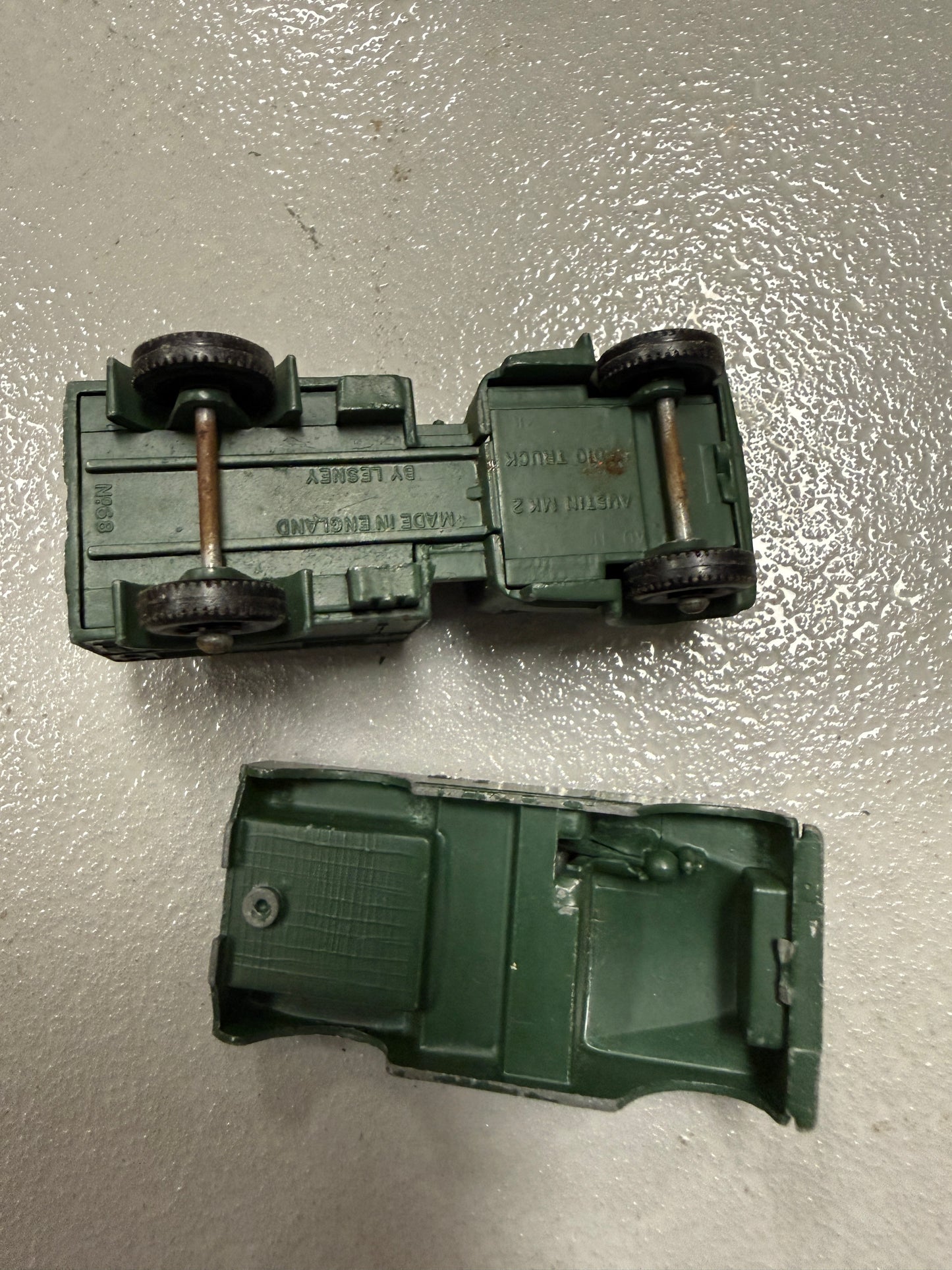 Vintage Lesney Matchbox car lot of 13 military vehicles tank, no 67, 68, 49, etc