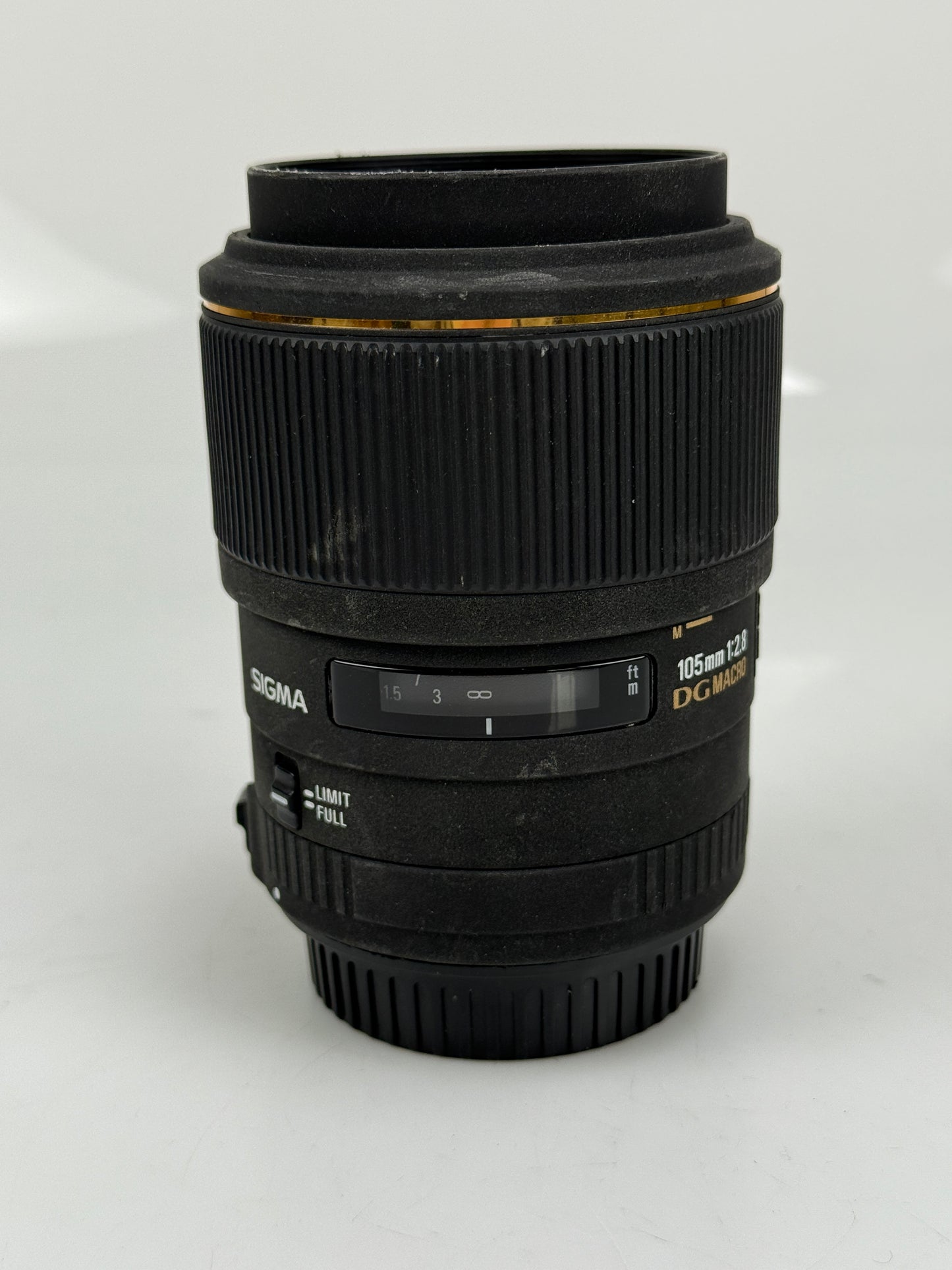 SIGMA MACRO 105mm F2.8 DG Macro (for Canon EF mount)