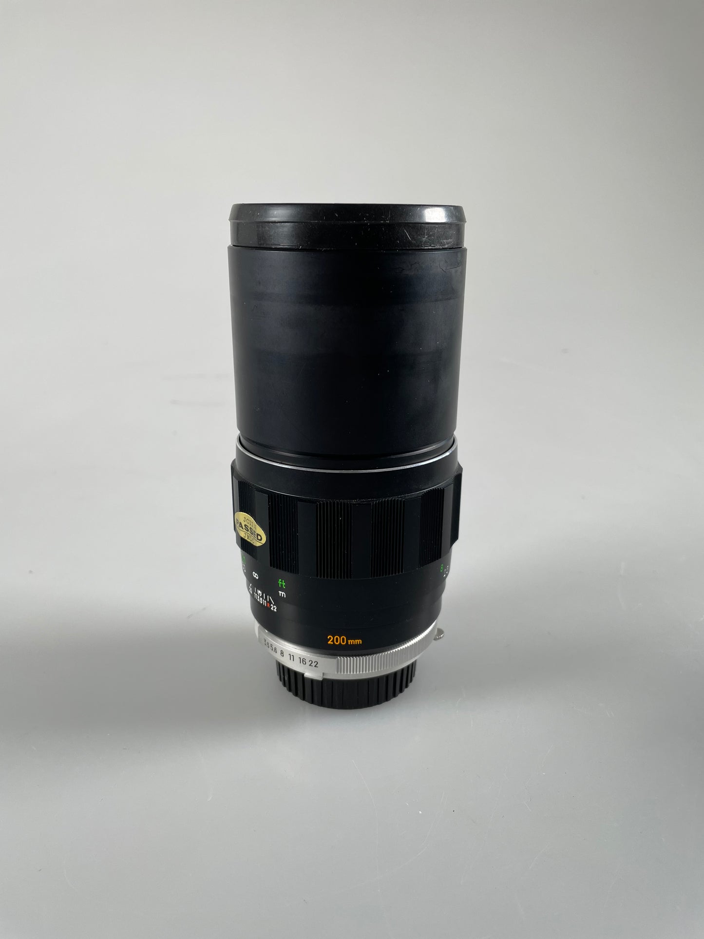 MINOLTA MC TELE ROKKOR-QF 200mm f3.5 Manual Focus lens