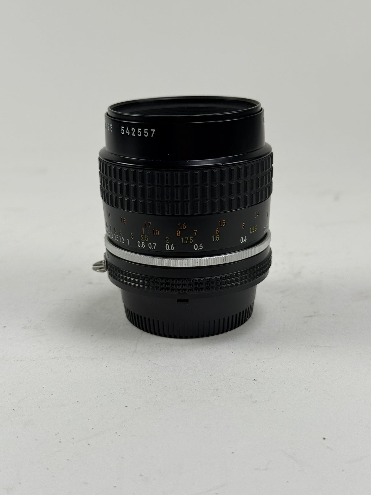 Nikon Nikkor AIS 55mm f2.8 Micro Lens