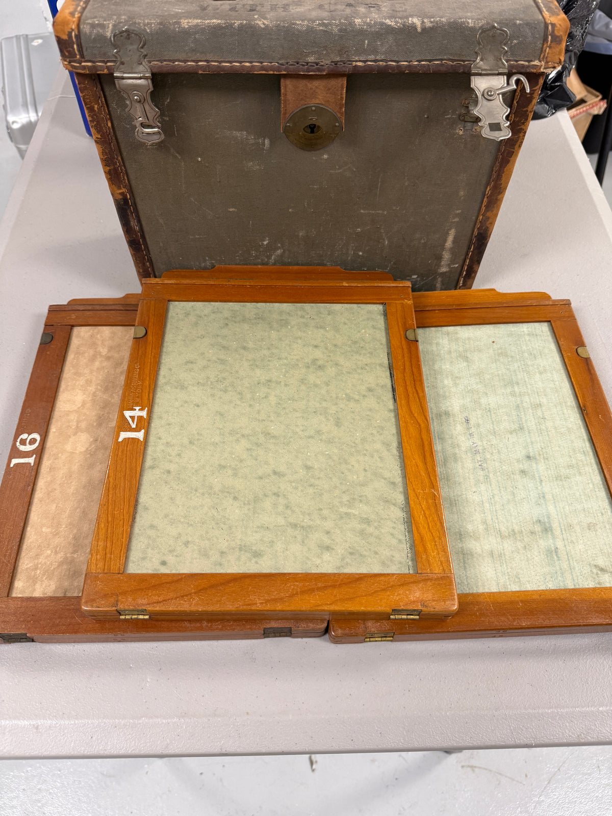 Scovill Manufacturing Optical Company Folding Plate Glass Holder set of 3 RARE