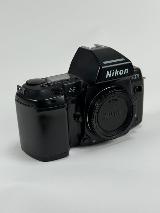Nikon N8008 AF SLR 35mm Film Camera Body