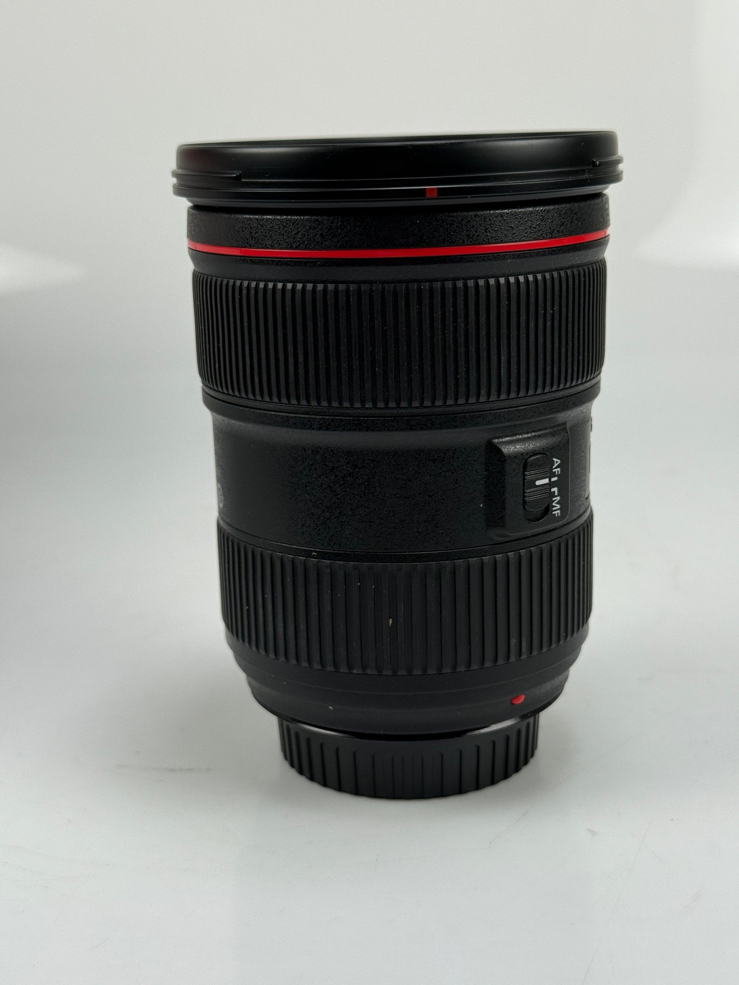 Canon EF 24-70mm F/2.8L II USM Lens