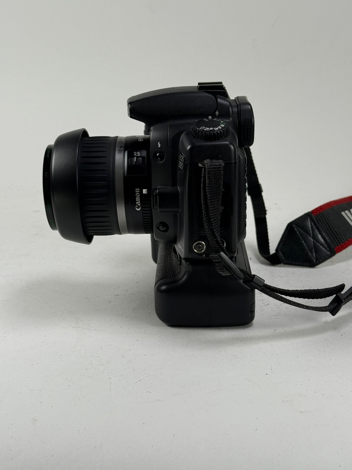 Canon 20D Digital SLR Camera Body with 18-55mm lens, grip, kit