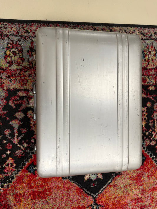 Zero Haliburton Aluminum Case Luggage suitcase Dividers, Key 24 x 18 x 8