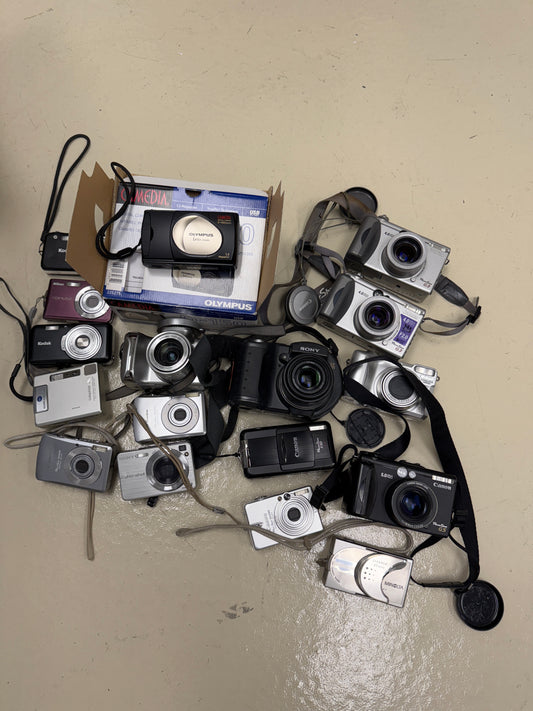 Digital Camera Lot Kodak sony Canon Olympus Nikon