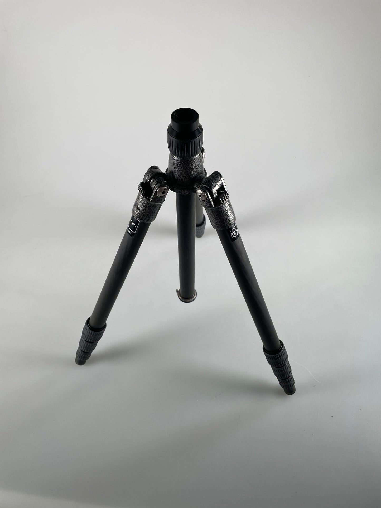 Gitzo GT-1541T Traveler 6X Carbon Fiber Tripod Legs