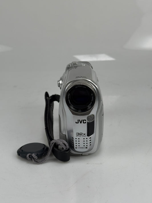 JVC GR-D372U MiniDV Camcorder 32x Optical Zoom LCD Screen