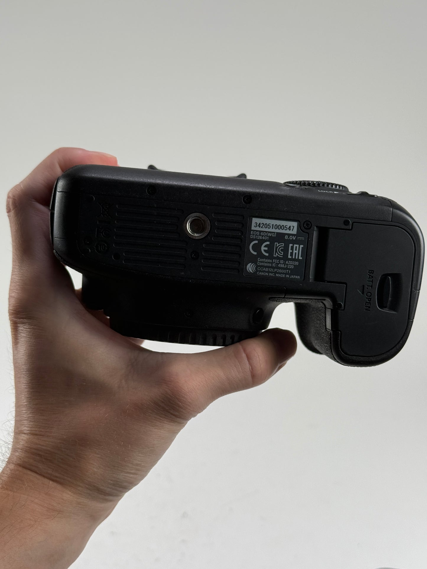 Canon EOS 6D 20.2MP Digital SLR Camera Body