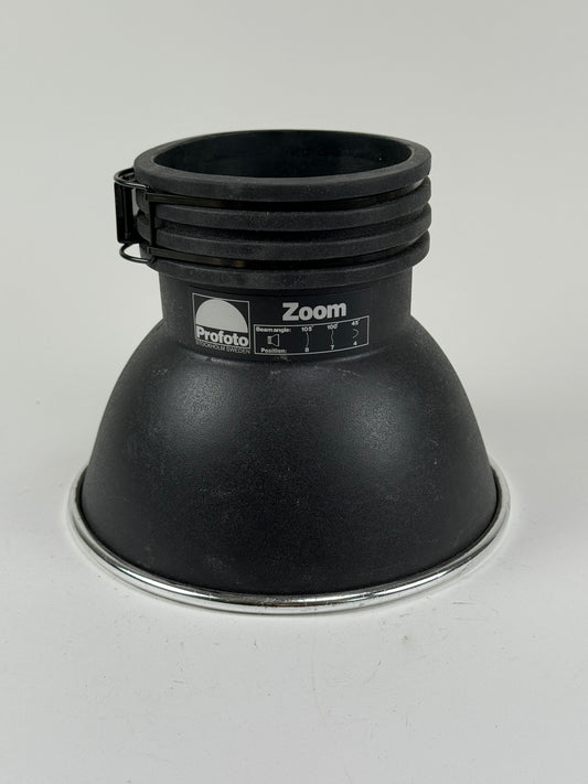 Profoto 100610 Zoom Reflector (45-105 degrees) excellent