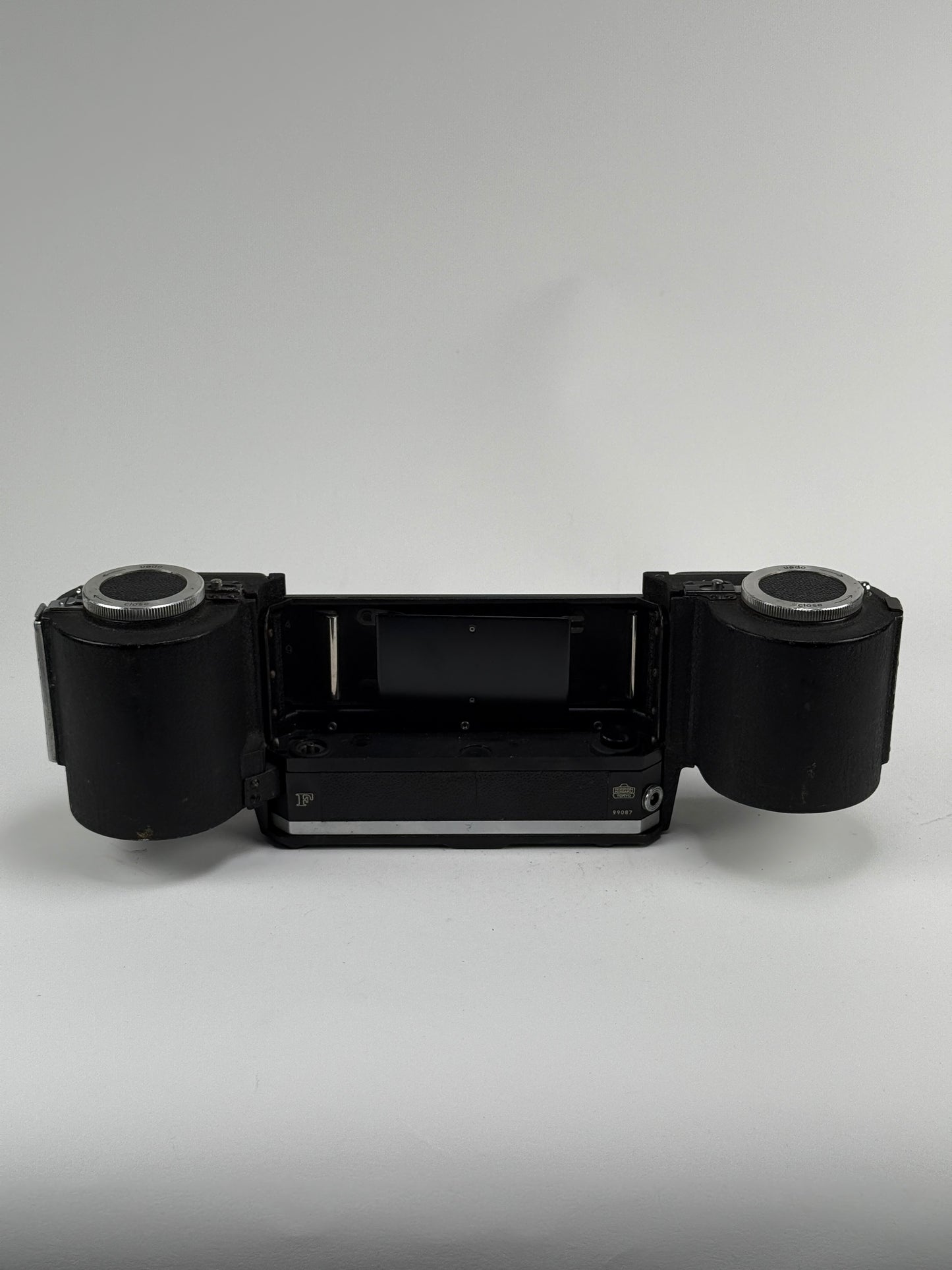 Nikon F 35mm F250 motor drive back for Nikon F camera body 250 exposures