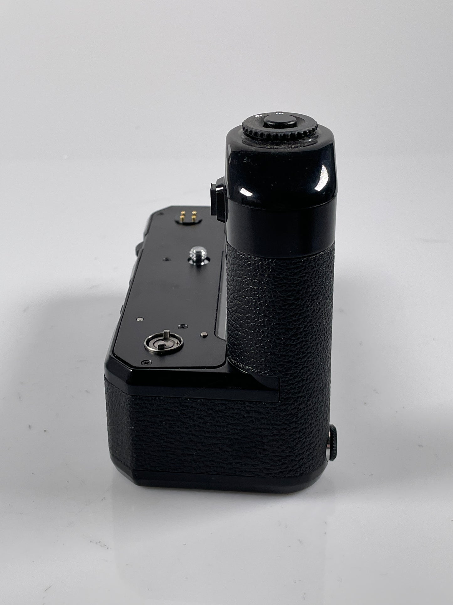 Nikon MD-12 Motor Drive for FA, FE, FM, FM2