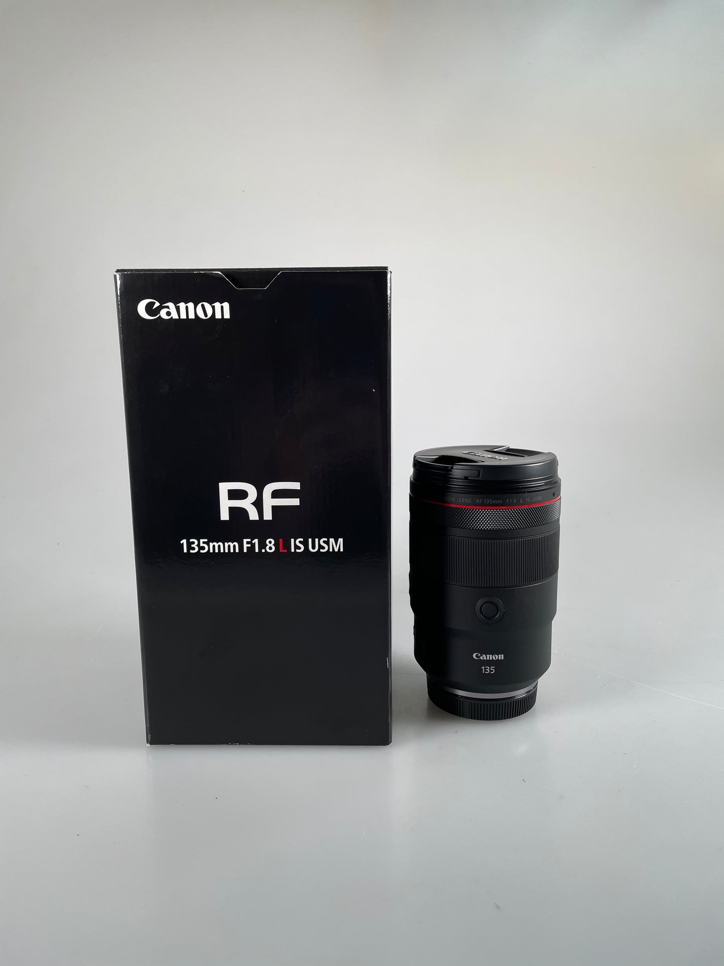 Canon RF 135mm f1.8 L IS USM Lens