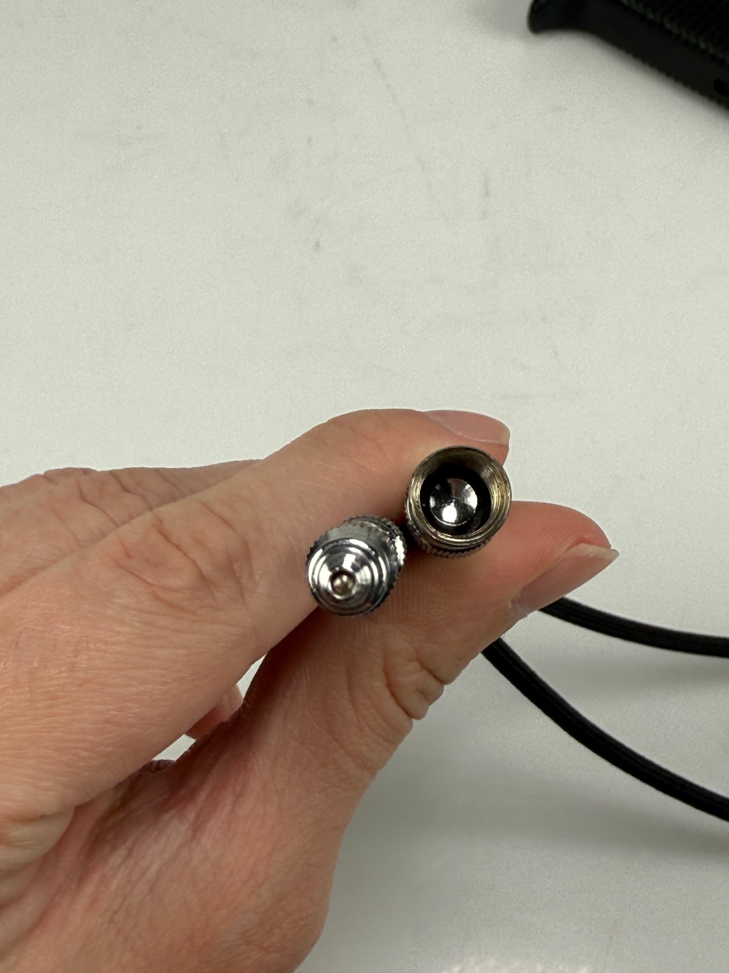 Nikon AR-4 Double cable release for Macro Bellows