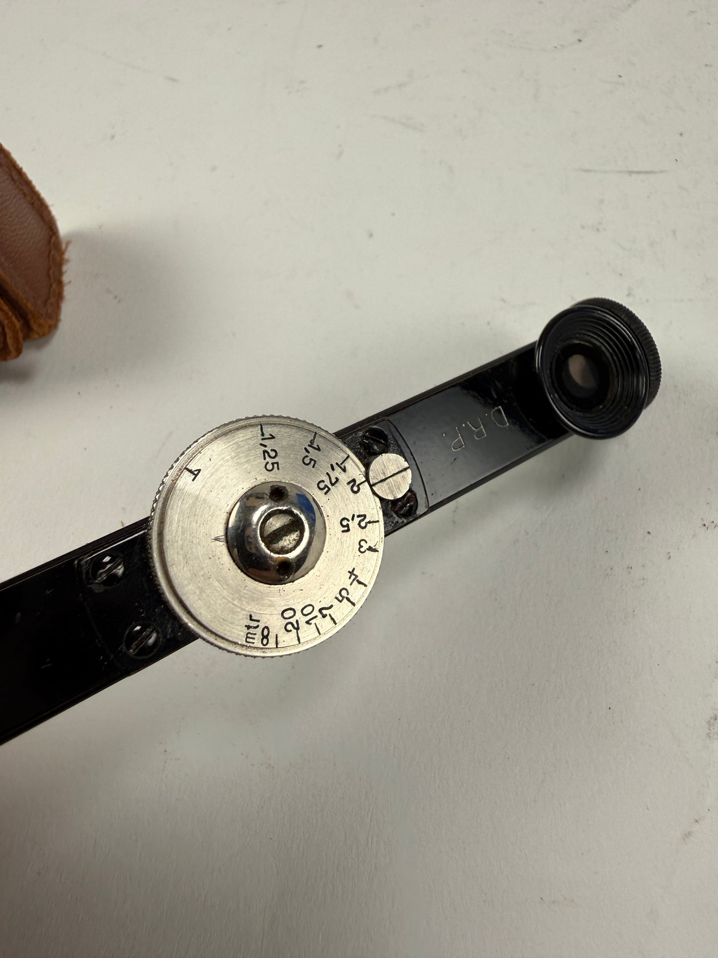 Leica Black paint & Nickle FODIS Rangefinder with case