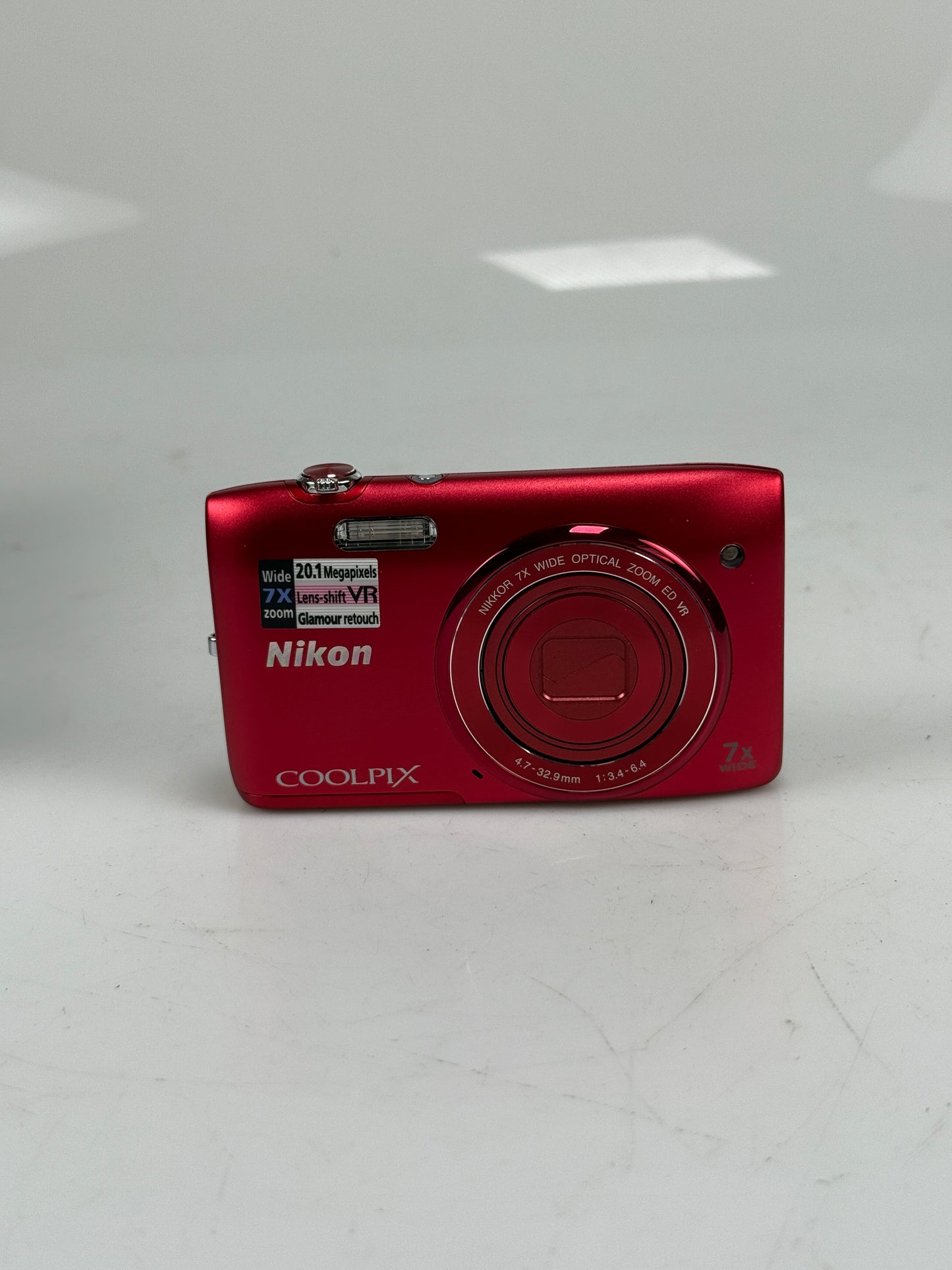 Nikon Coolpix S3500 20.1MP Digital Camera Red
