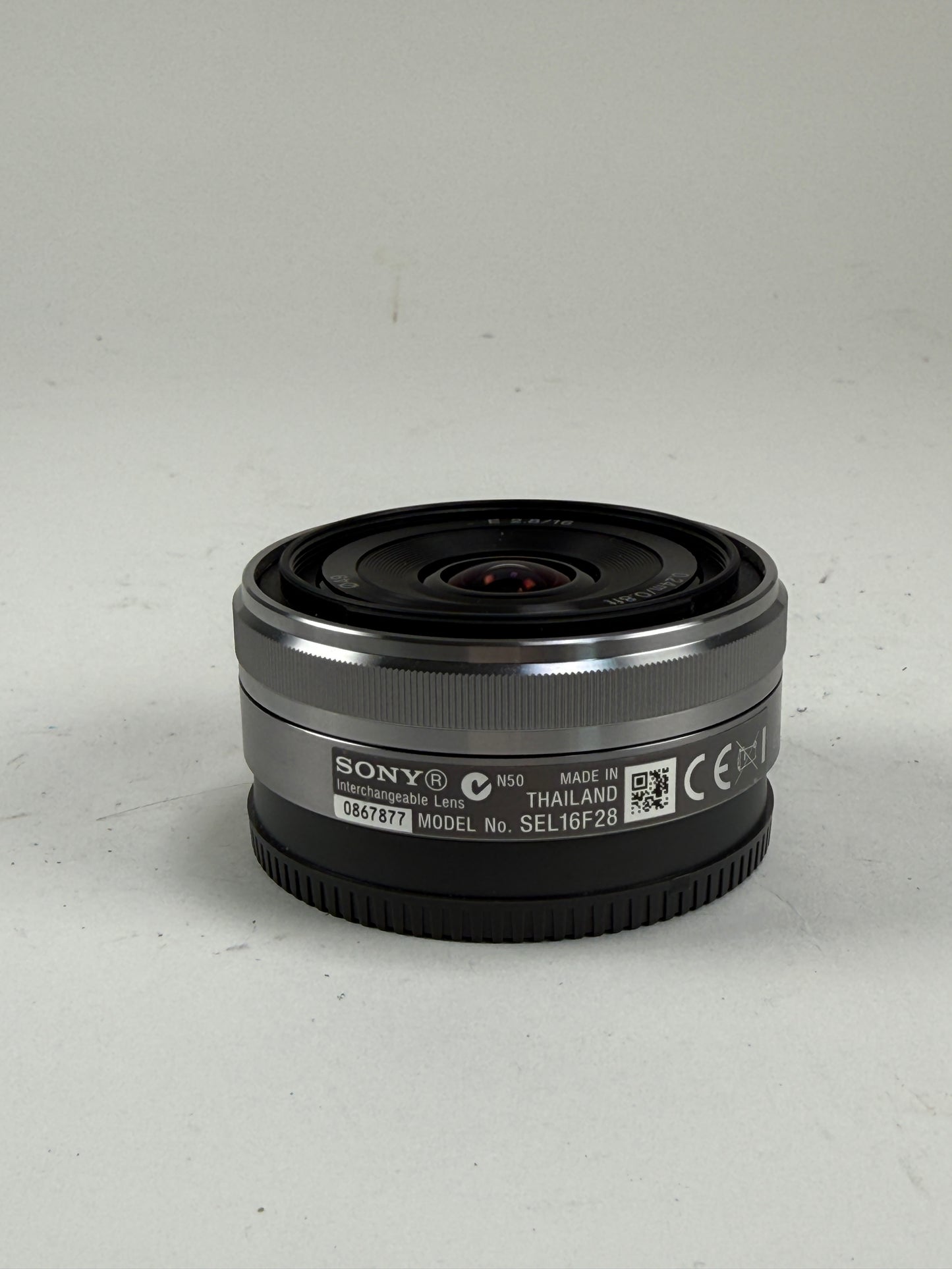 Sony SEL16F28 16mm F2.8 E Mount AF Lens silver