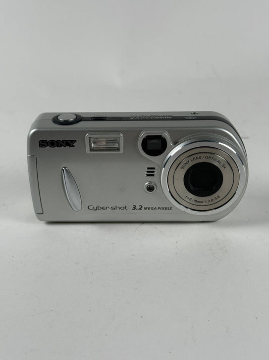 Sony Cyber-shot DSC-P72 3.2MP Digital Camera - Silver