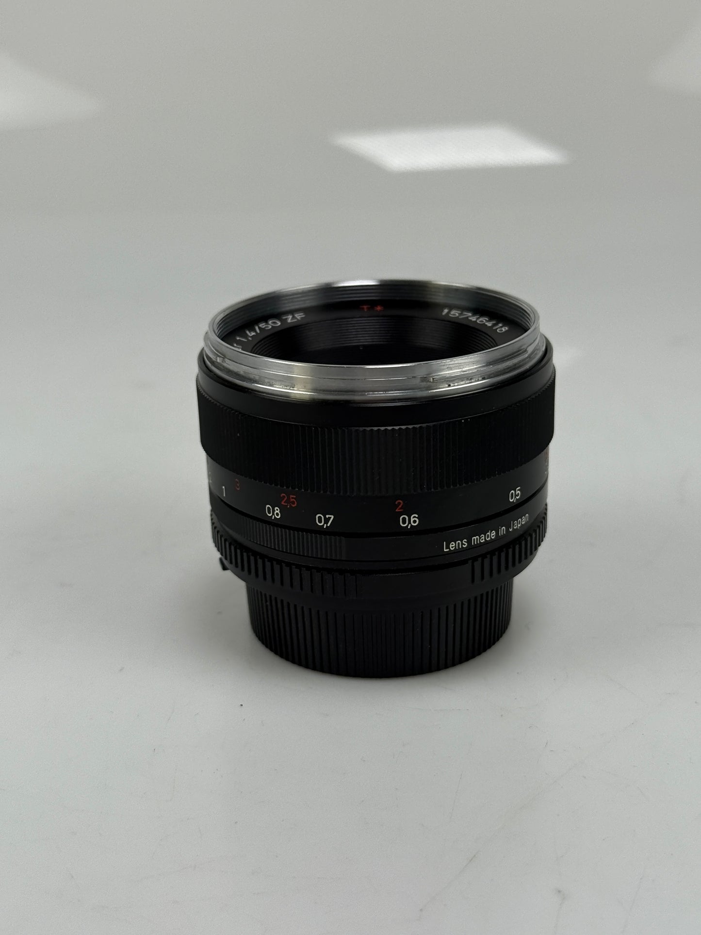 Carl ZEISS PLANAR T * 50mm f1.4 ZF for Nikon Ai-s Manual Focus Lens black