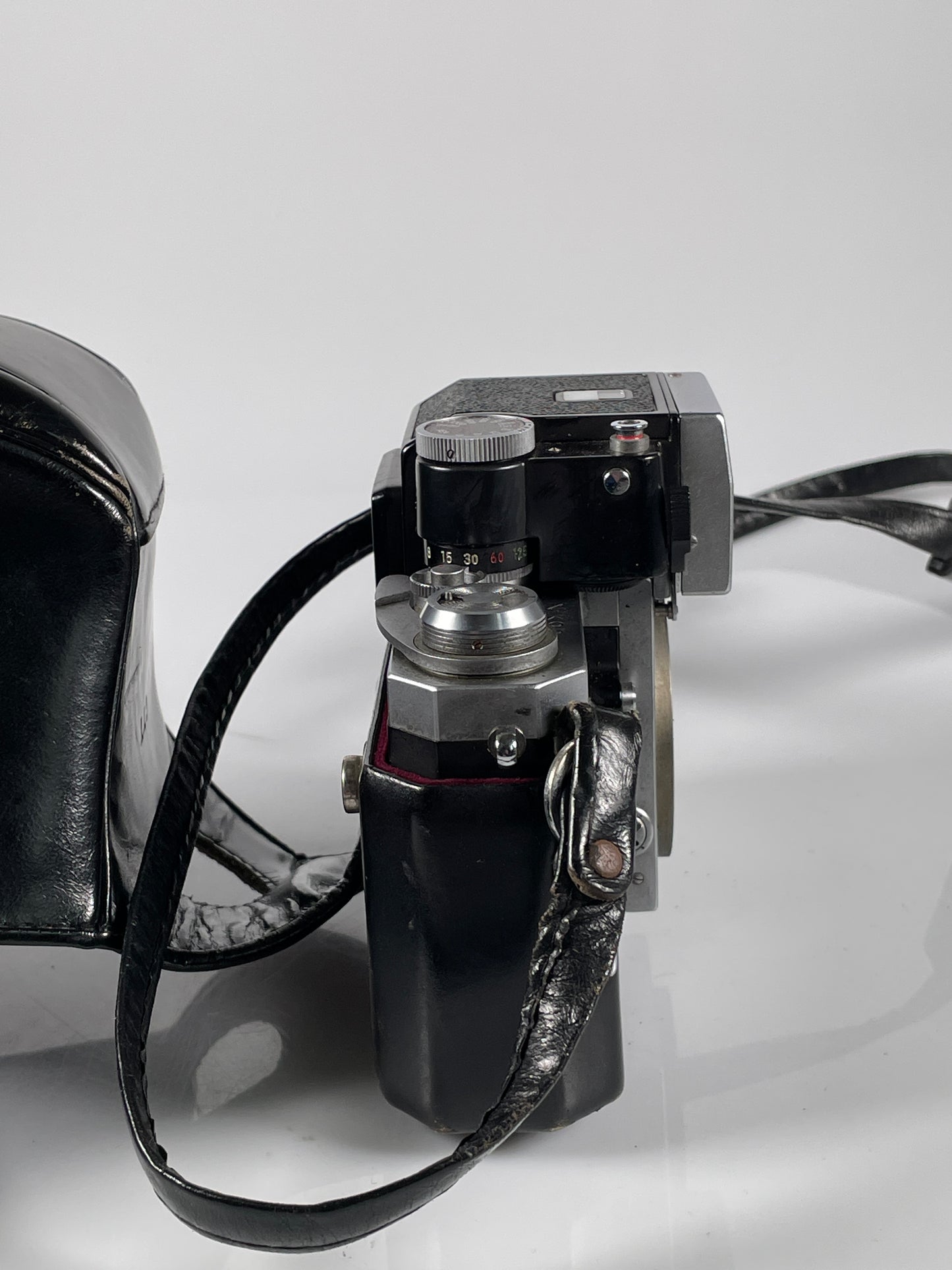Nikon F Photomic FTN 35mm SLR Chrome Camera Body with case