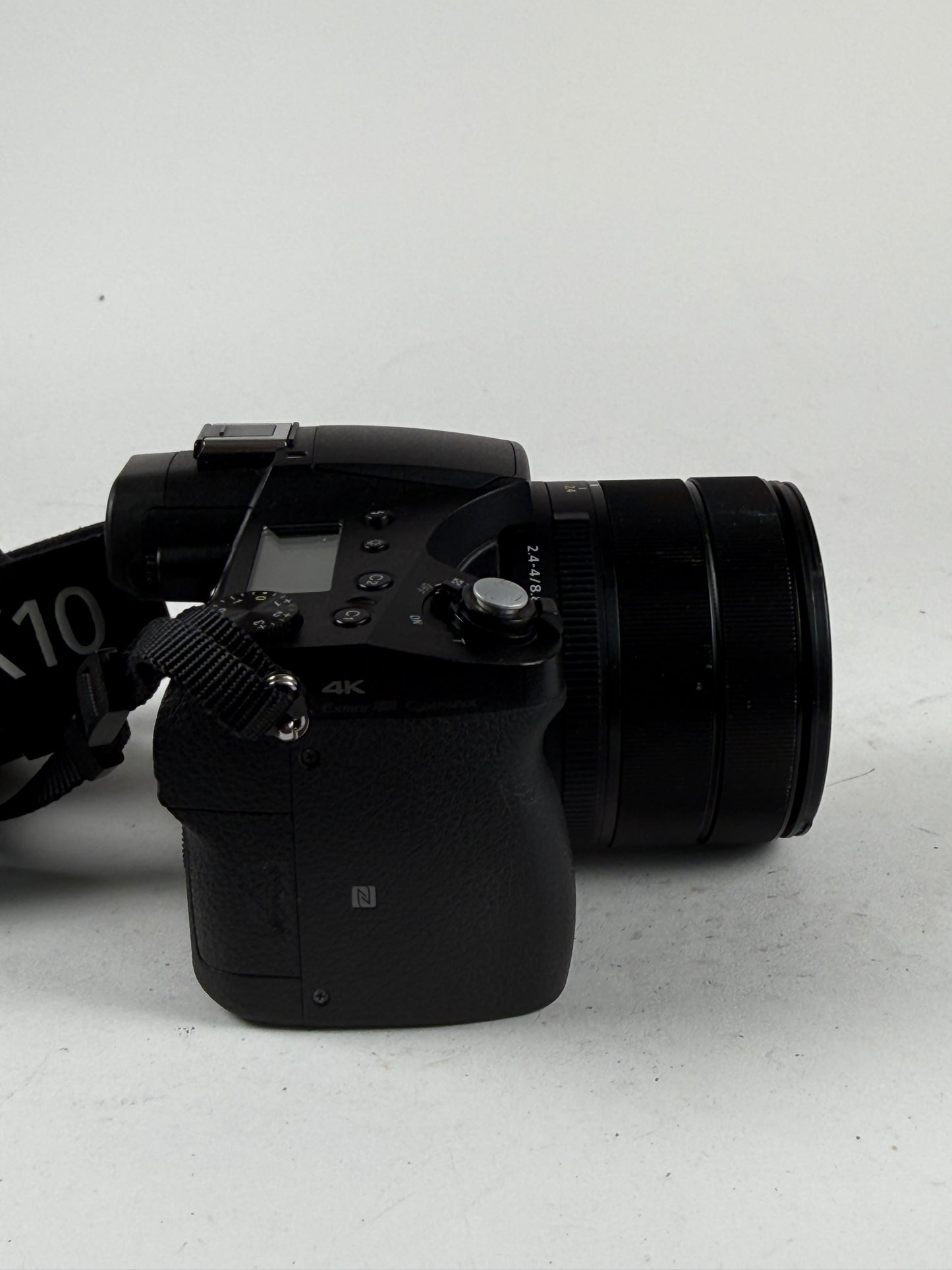 Sony Cyber-Shot DSC-RX10 IV 20.1MP Digital Camera w/25x Zoom