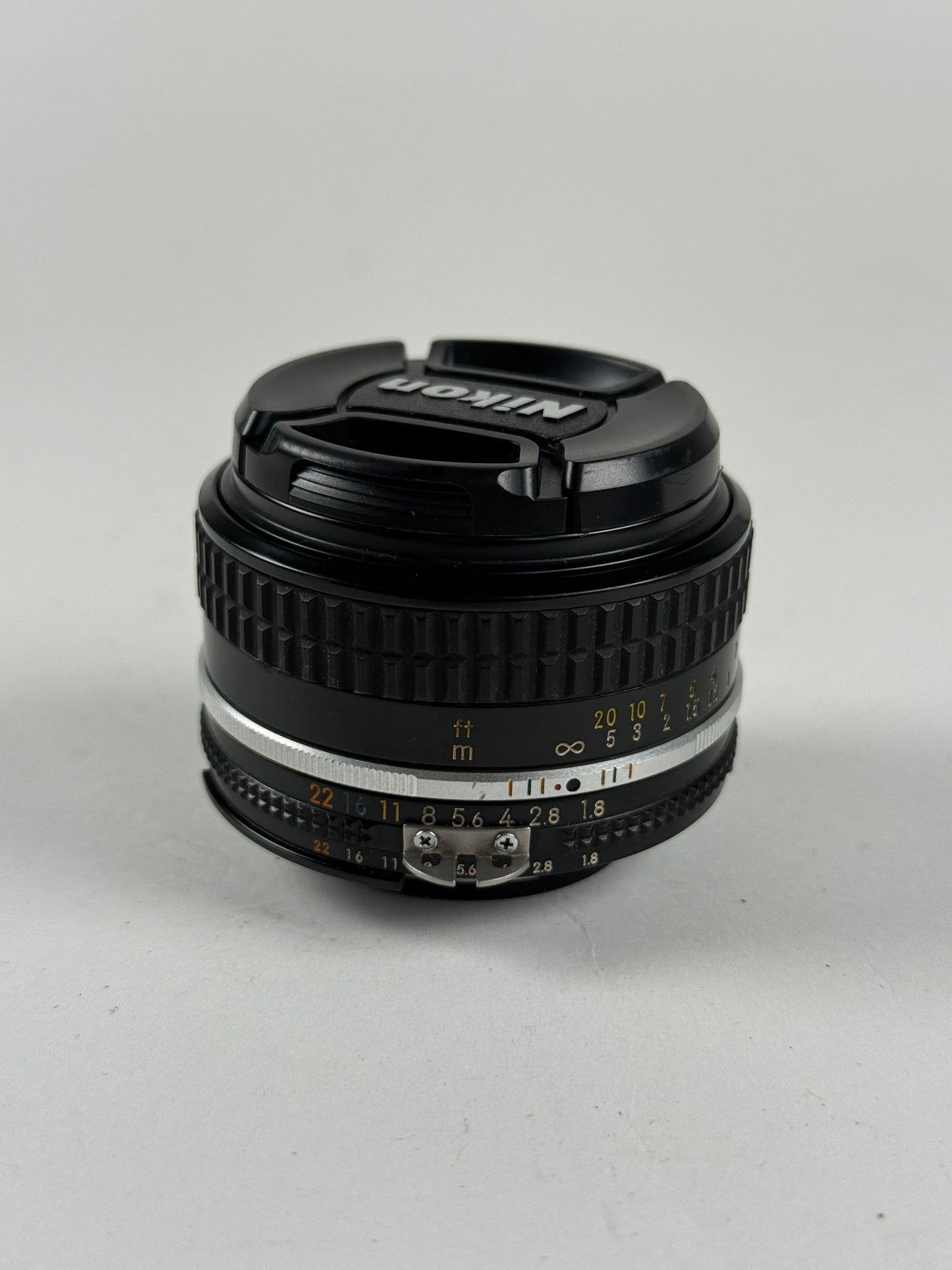 Nikon Nikkor Ais 50mm f1.8 Lens Prime SLR