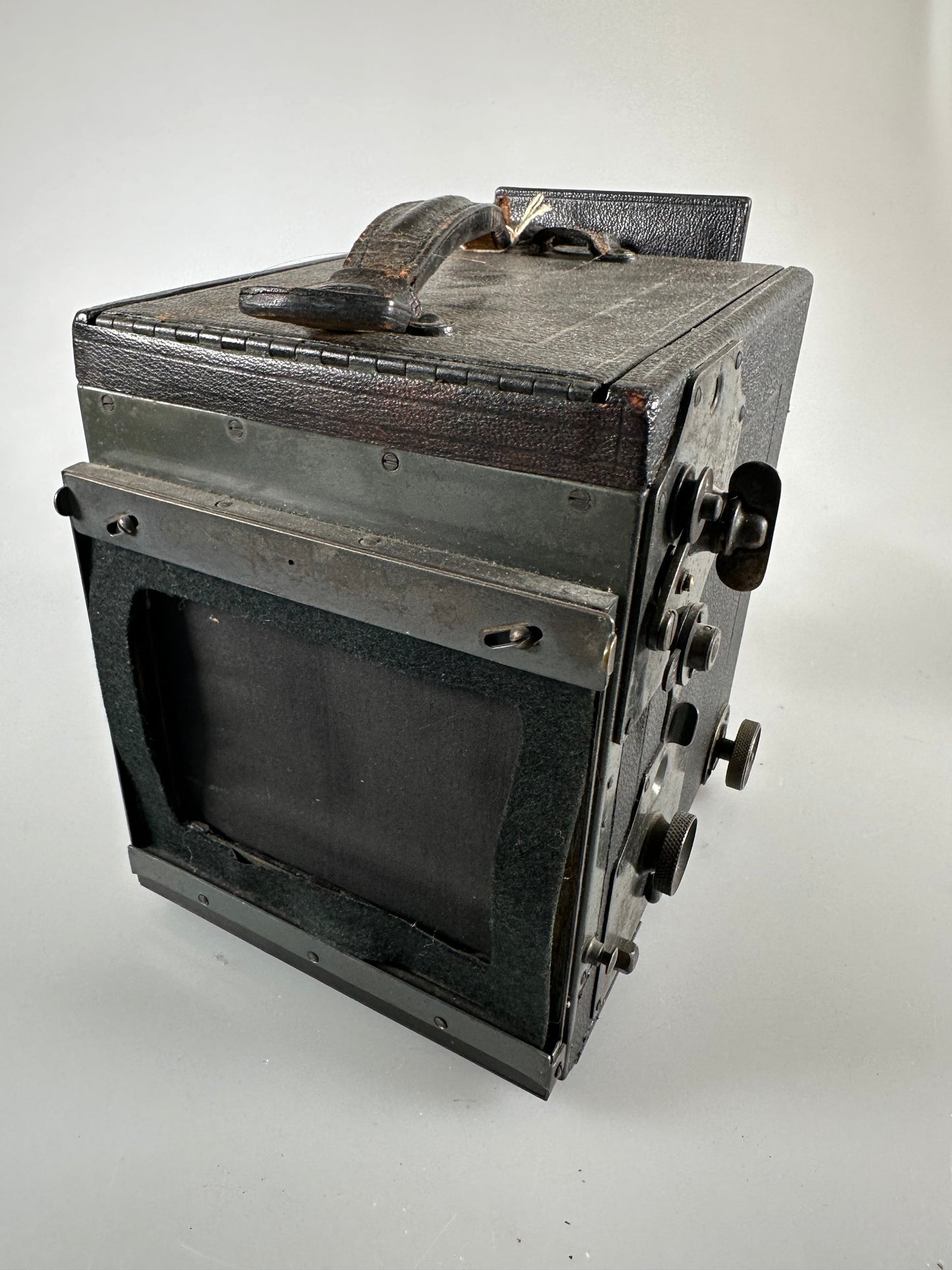 Graflex RB Tele 3x4 camera with Cooke Taylor Hobson series II A 6 1/4 inch f3.5