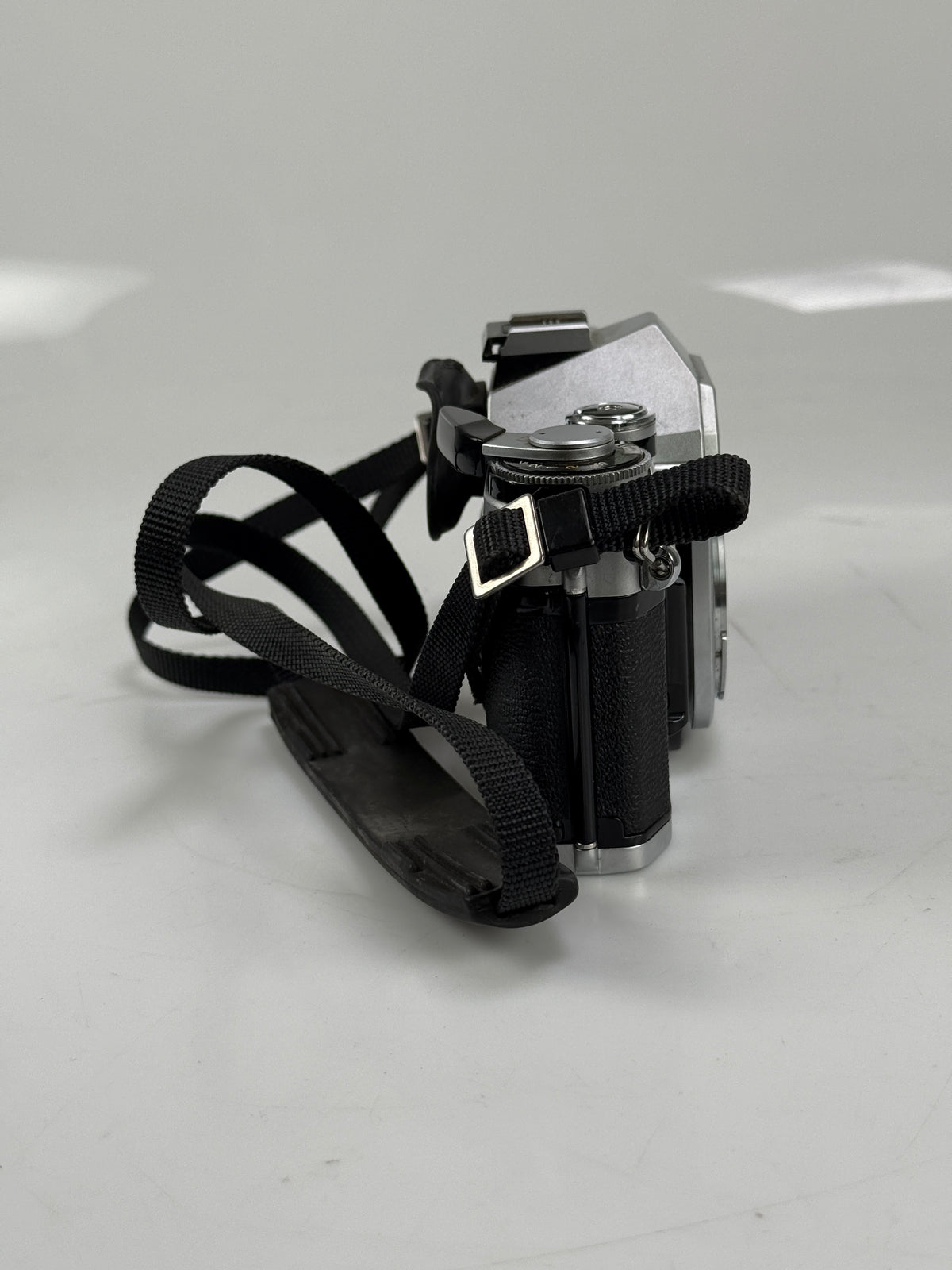 CANON AE-1 chrome SLR 35mm Film Camera body
