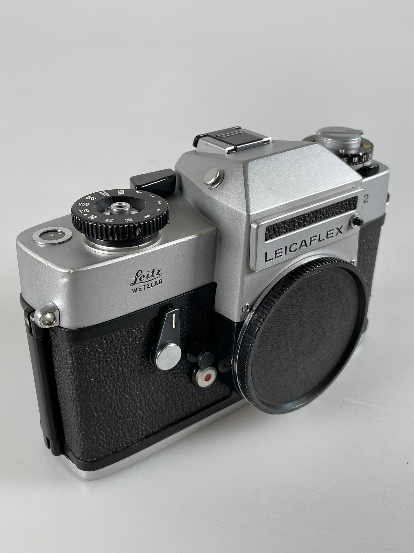 Leica Leicaflex SL2 Chrome SLR 35mm Film Camera