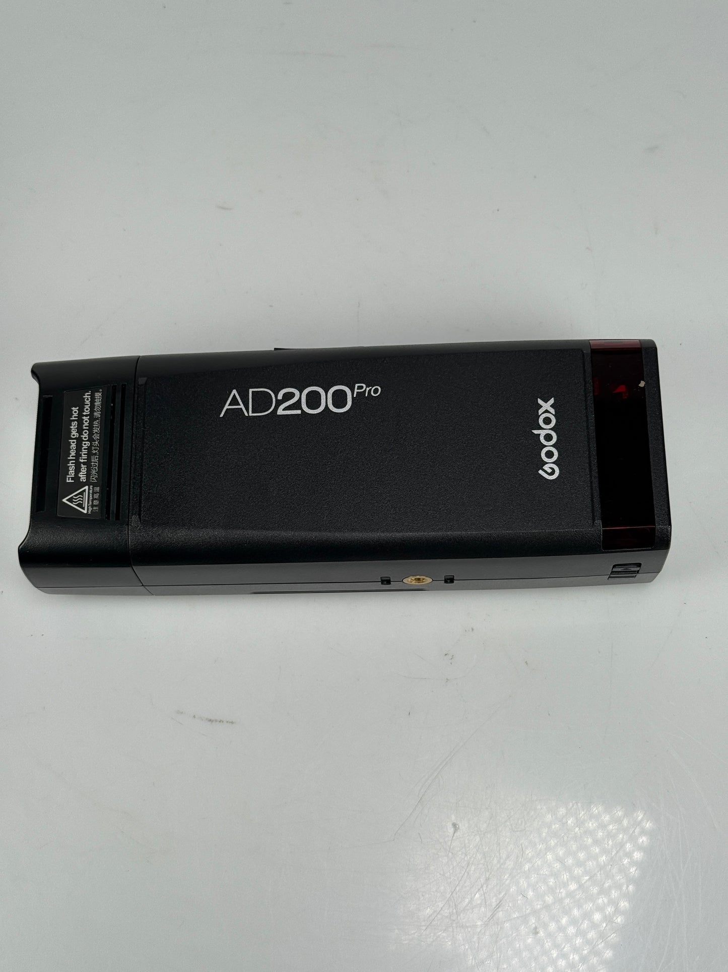 Godox AD200 Pro Wireless TTL Portable Flash Kit with Case with 2 batteries, reflector