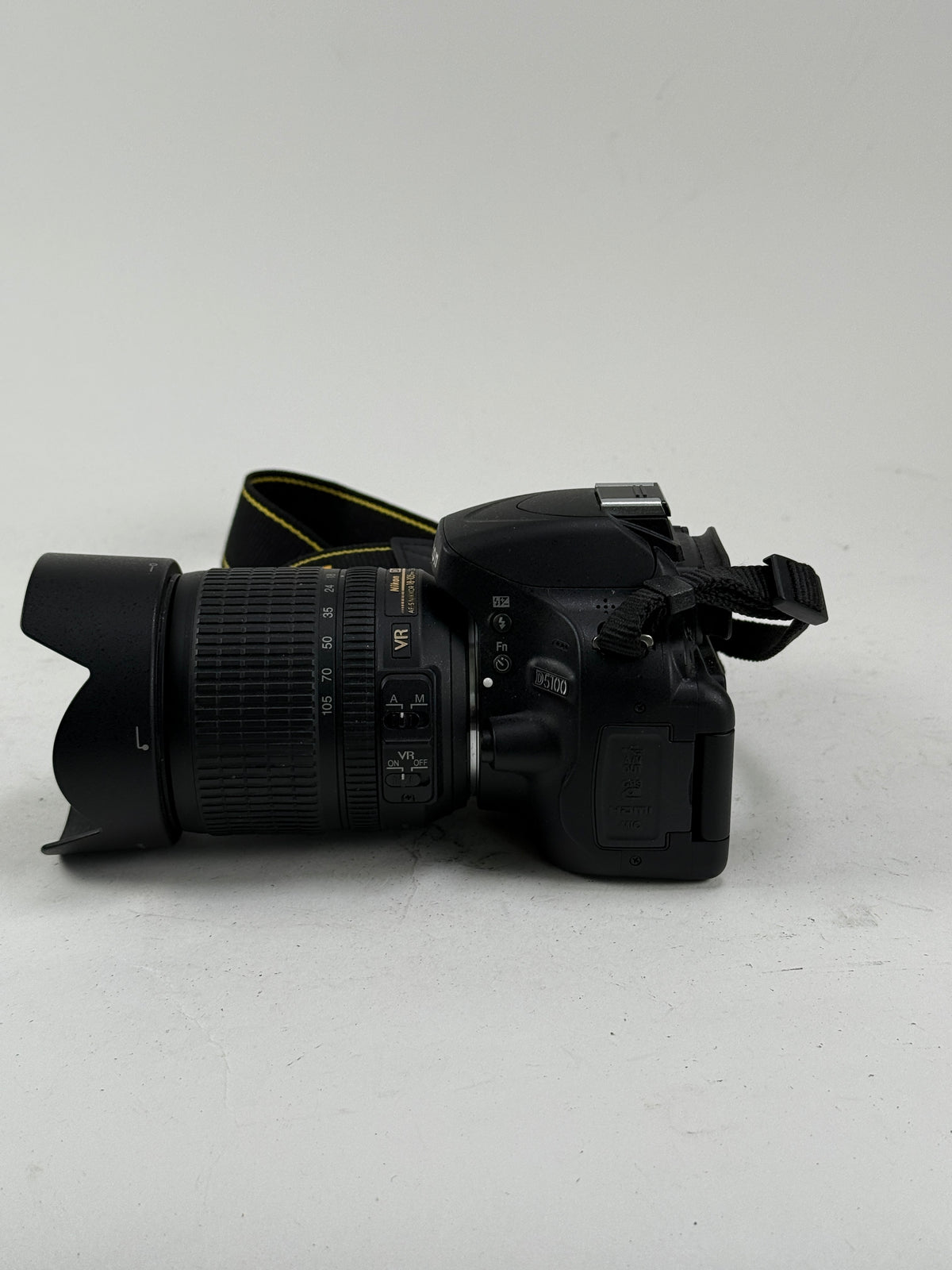 Nikon D5100 16.2MP DSLR Camera (Kit w/ AF VR DX 18-105mm Lens)