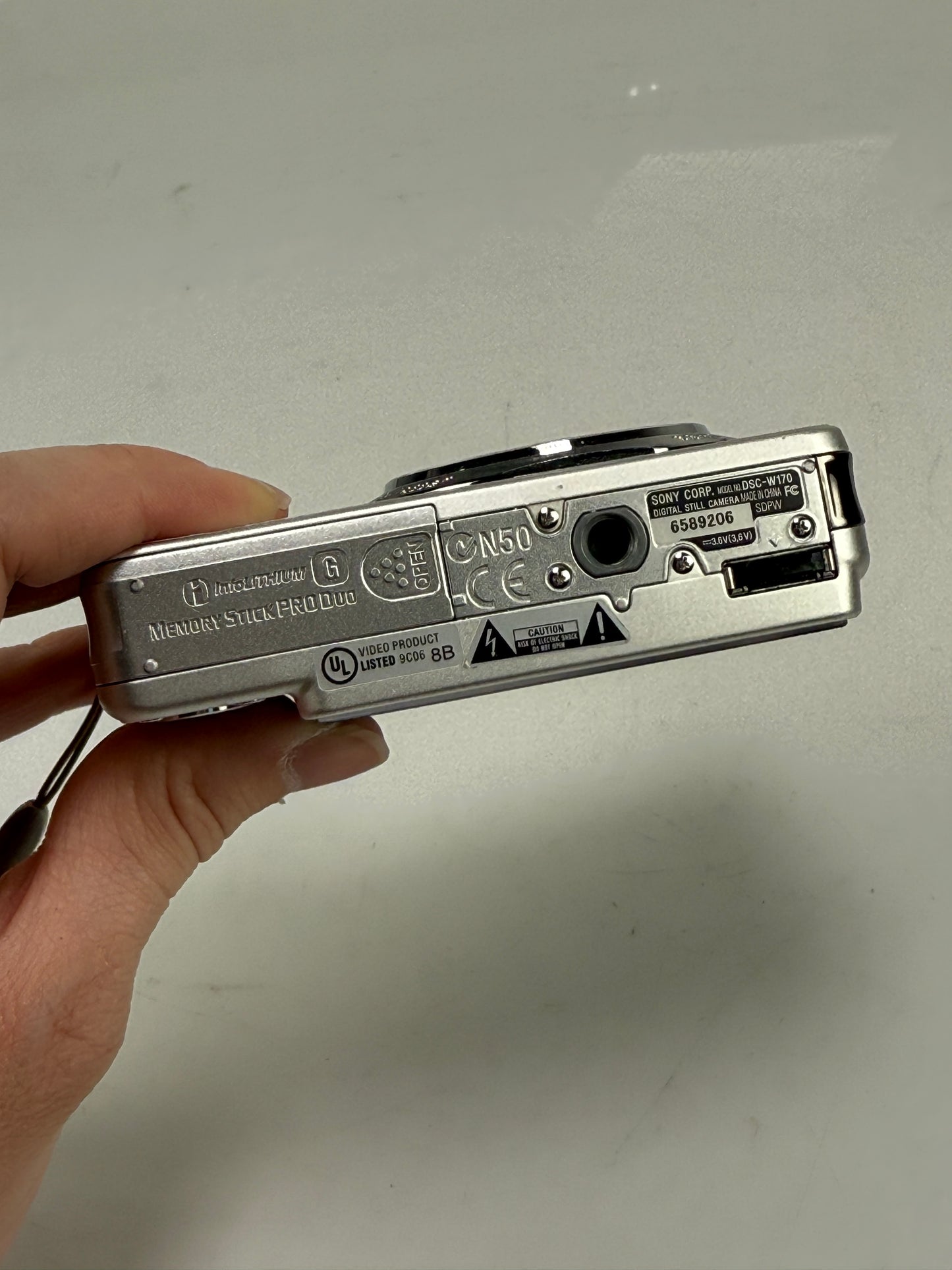 Sony Cybershot DSC-W170 10.1MP Silver Digital Camera CCD DigiCam