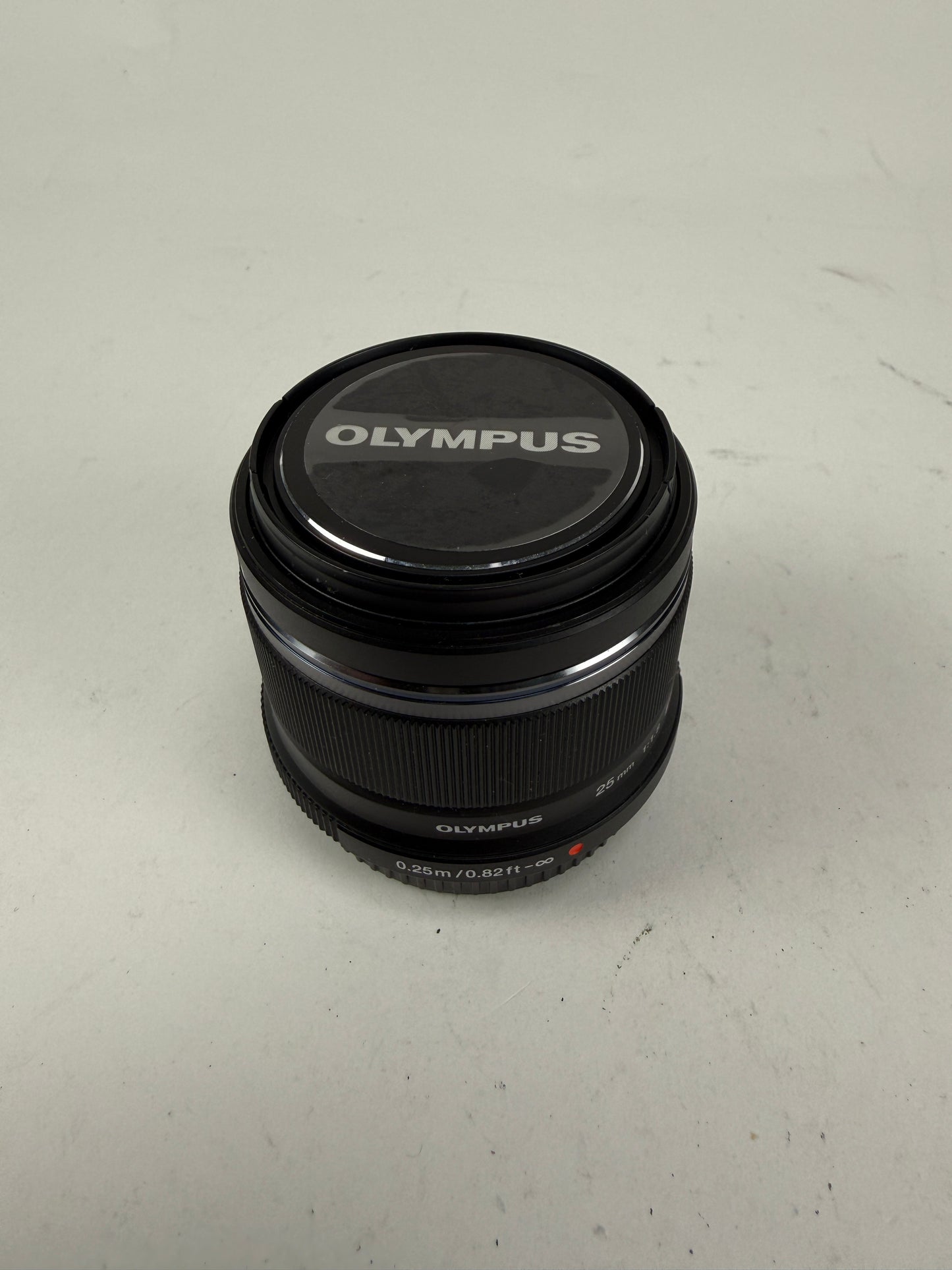 Olympus M.ZUIKO Digital 25mm f1.8 MSC Wide Angle Lens Black