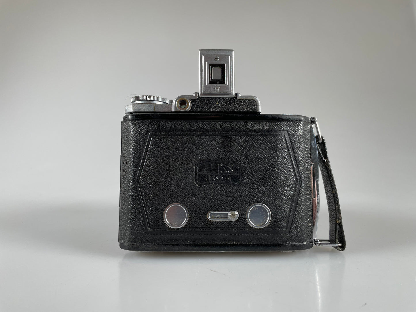 Zeiss Ikonta Super Ikonta 531 with 7.5cm 75mm f3.5 Tessar lens medium format camera rangefinder