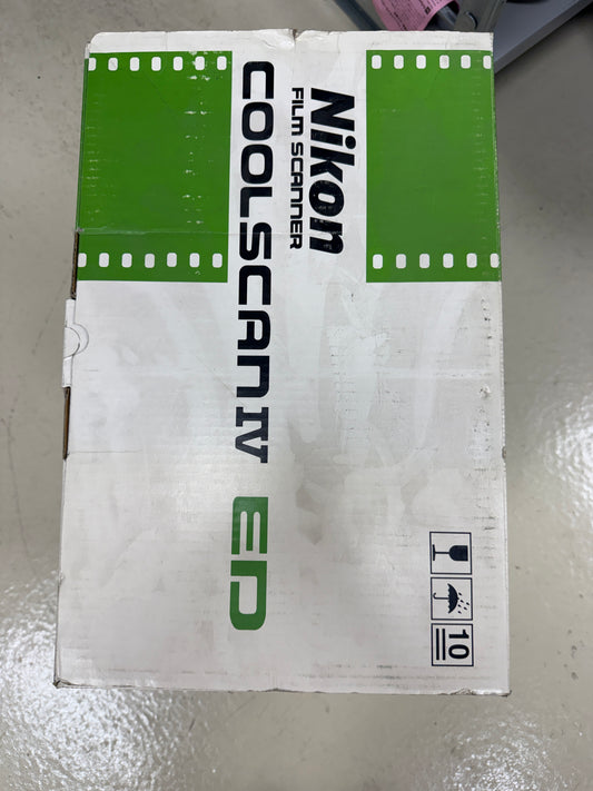 Nikon Coolscan IV ED Film Scanner original box