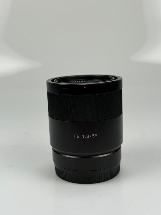 Sony FE E mount Carl Zeiss 55mm f1.8 ZA Sonnar T* lens