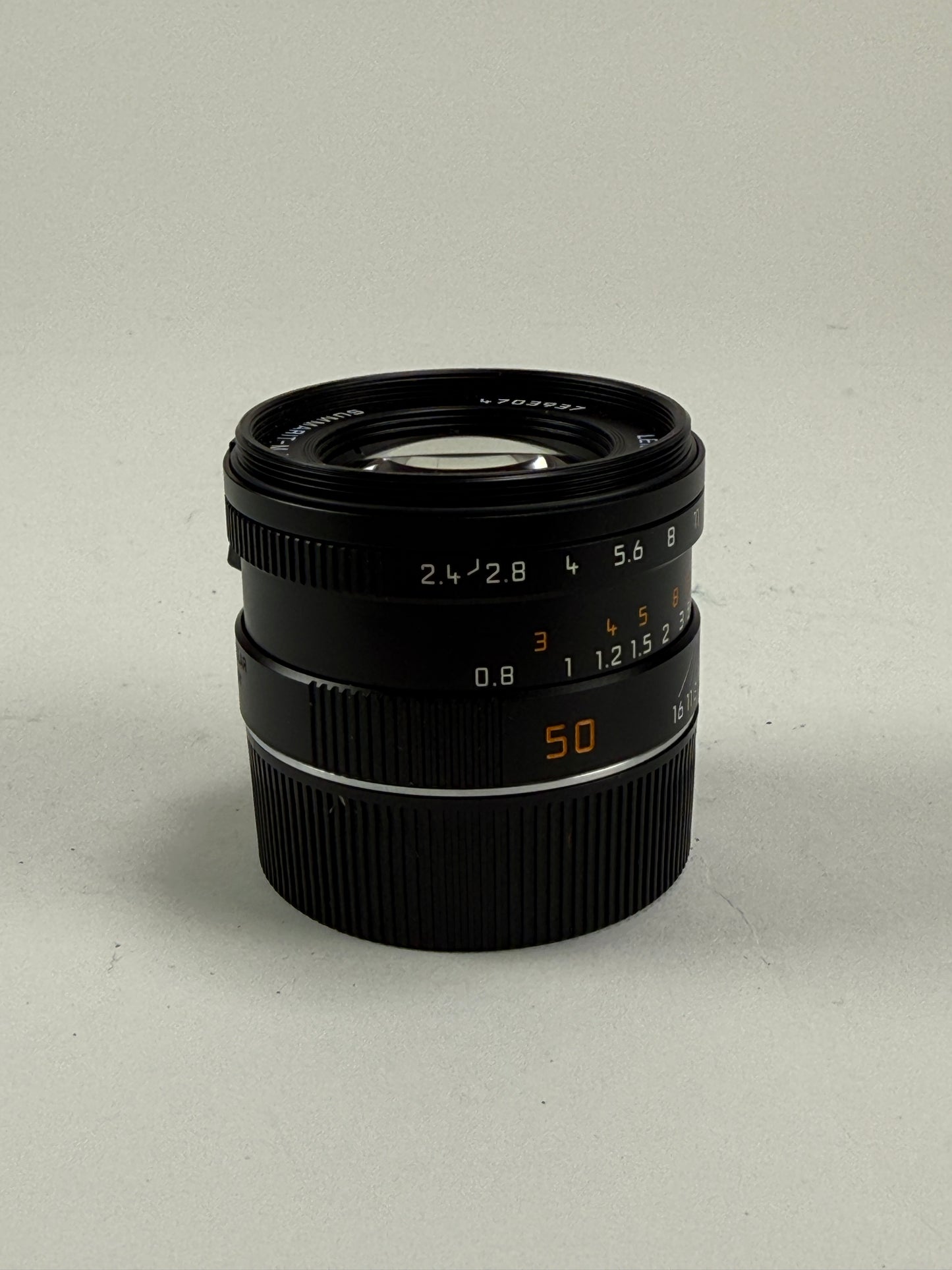 Leica Summarit-M 50mm F2.4 Black (Leica M) 11680 w/ hood
